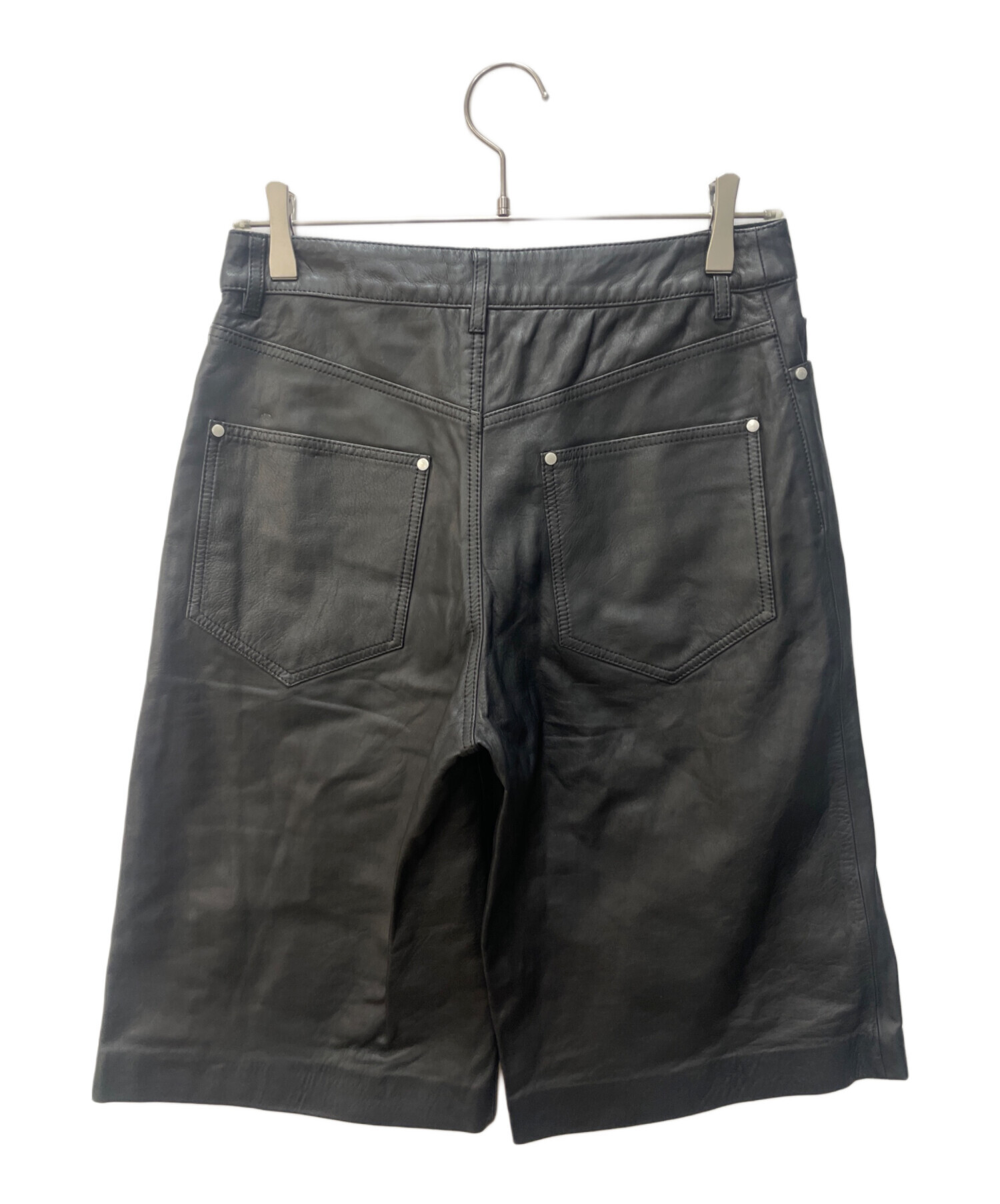 中古・古着通販】INSCRIRE (アンスクリア) レザーショートパンツ