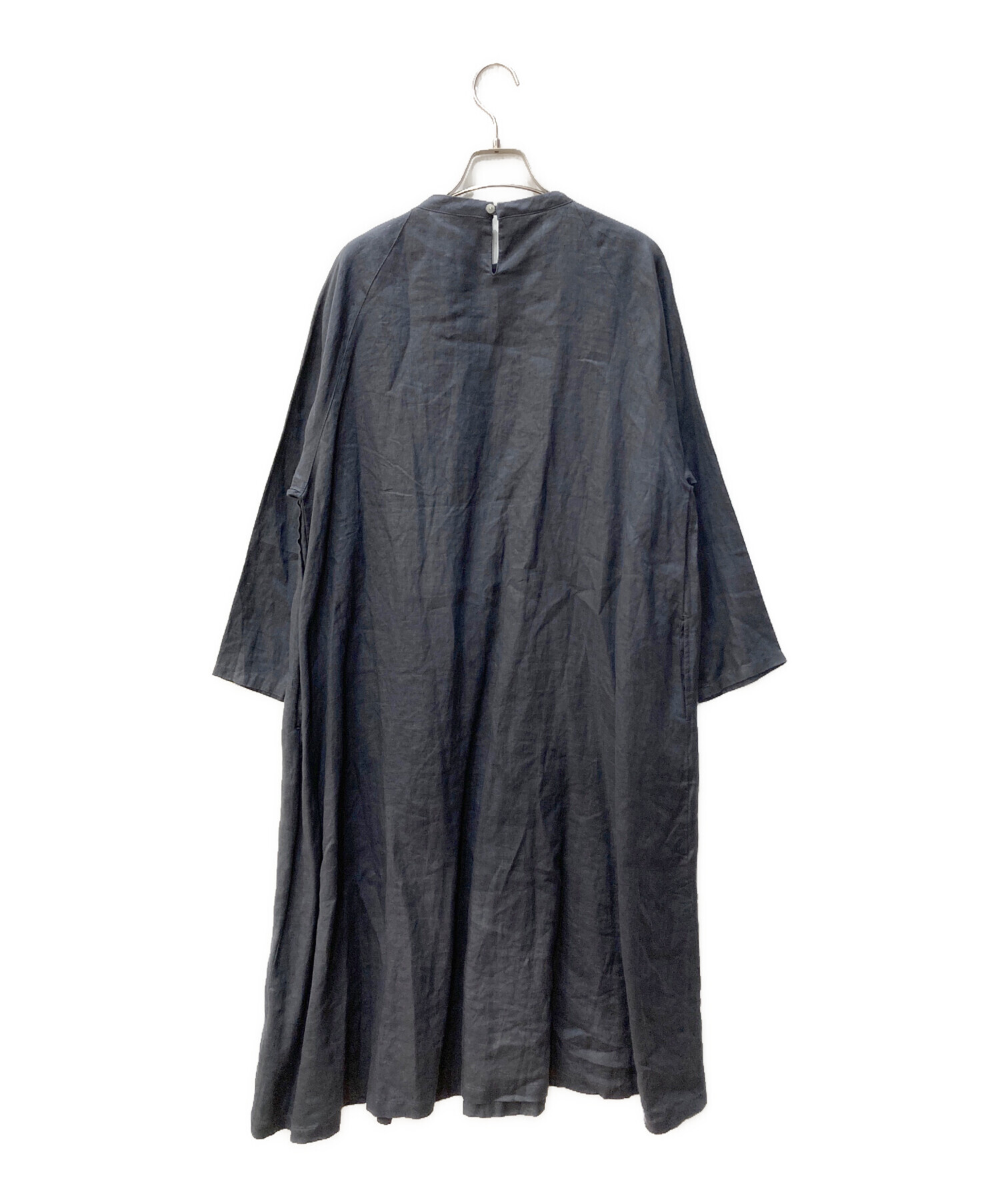 08Mab｜ラグラン袖ピンタックリネンワンピース