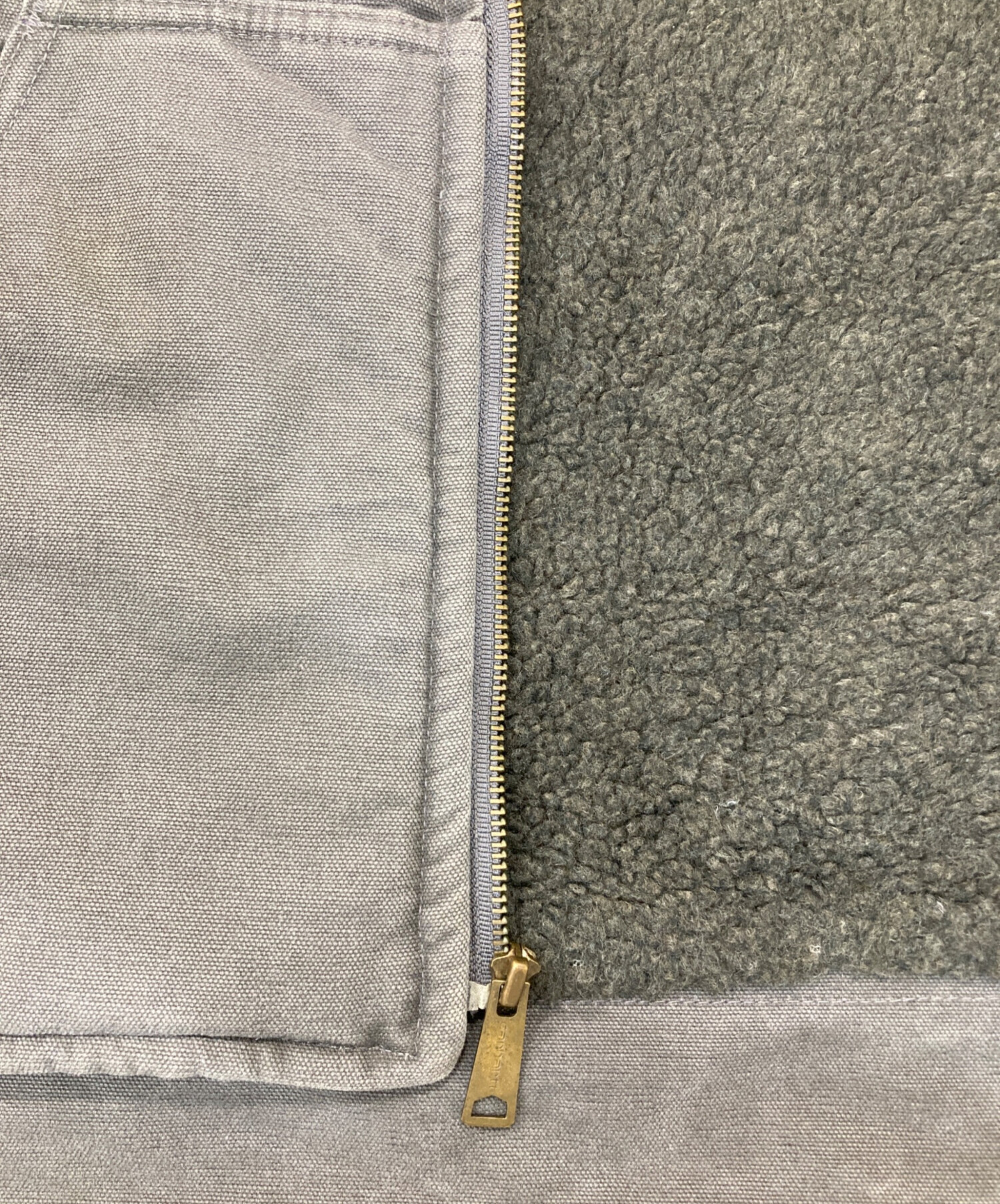 中古・古着通販】CarHartt (カーハート) 裏地ボアダックベスト グレー