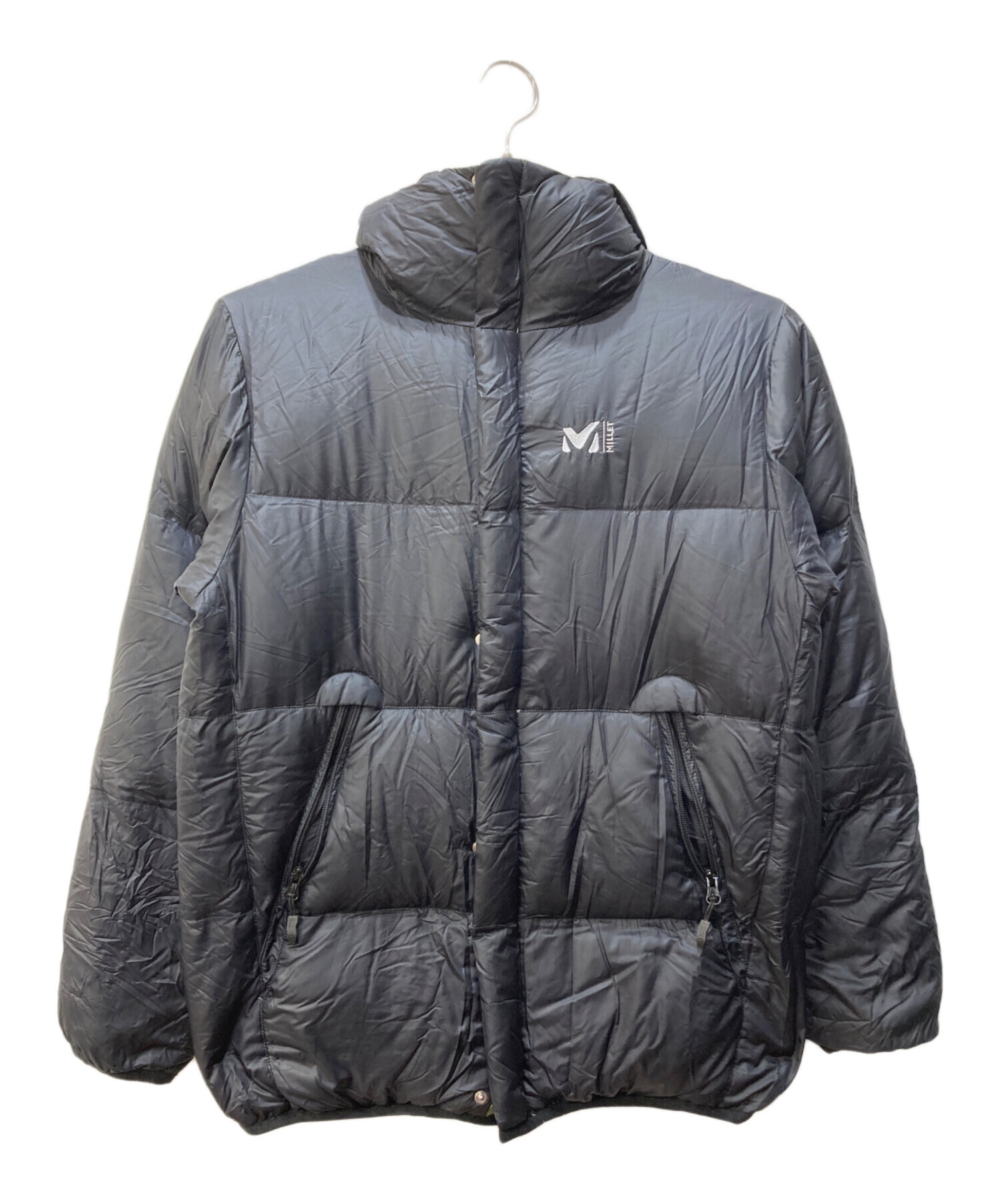 未使用級　MILLET ダウンジャケット　パッカブル　　　黒系 光沢感　軽量 未使用級 MILLET ダウンジャケット パッカブル 黒系 光沢感 軽量