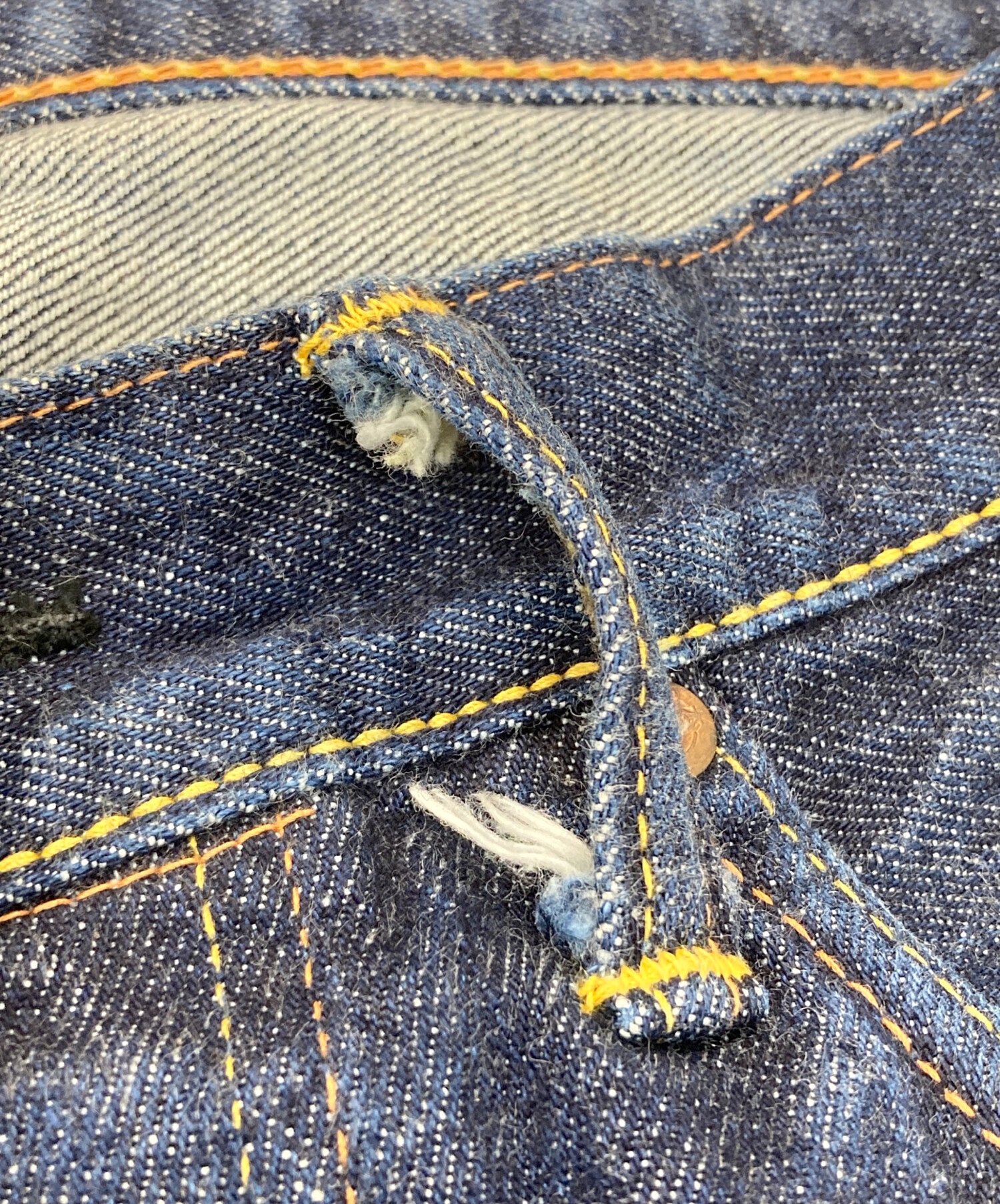 中古・古着通販】EVISU (エヴィス) デニムパンツ インディゴ サイズ:32