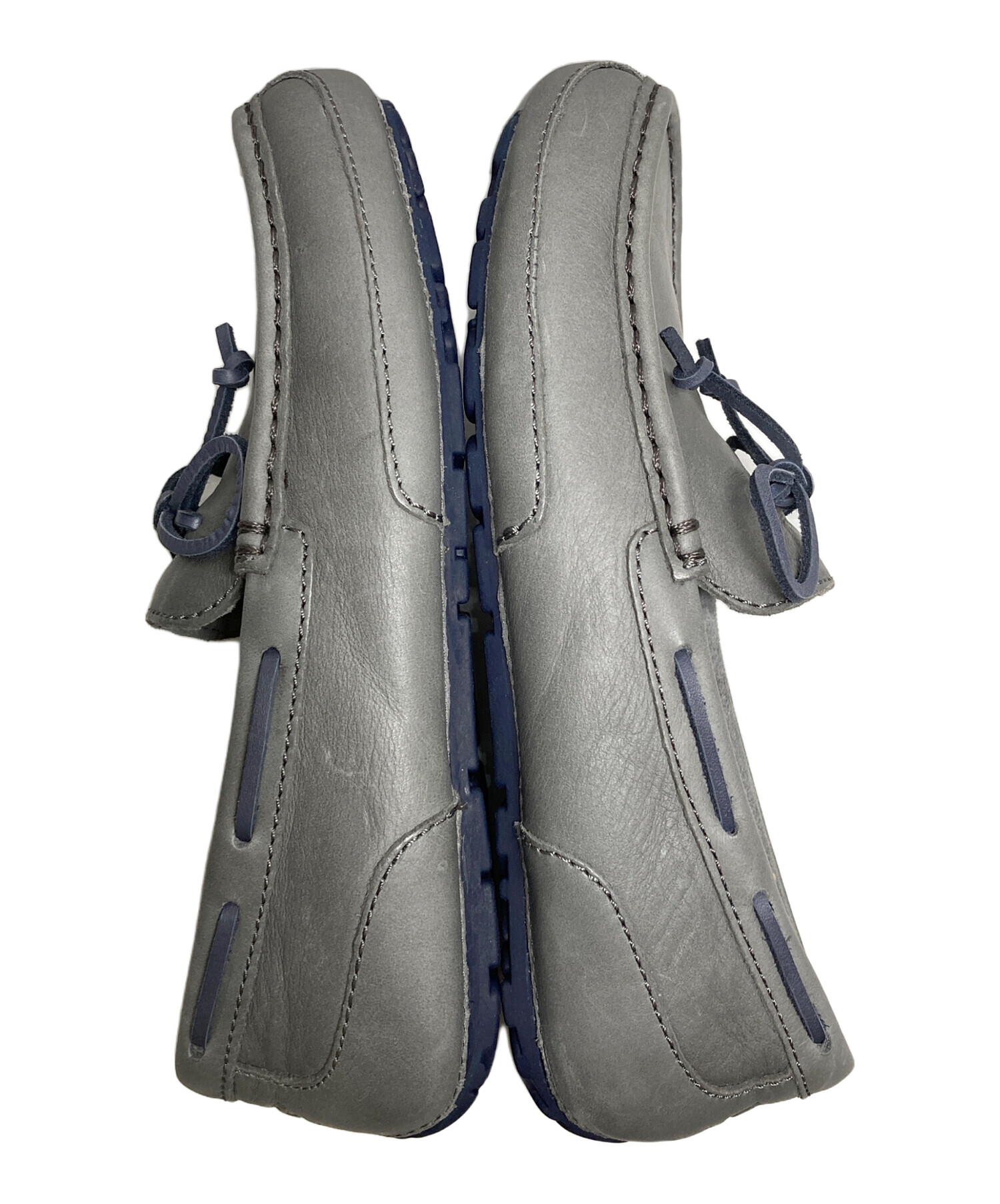 中古・古着通販】UGG (アグ) モカシンシューズ グレー サイズ:26