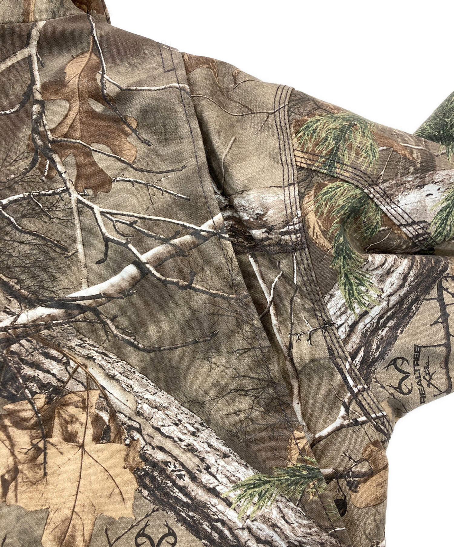 中古・古着通販】CarHartt (カーハート) リアルツリー柄ジャケット