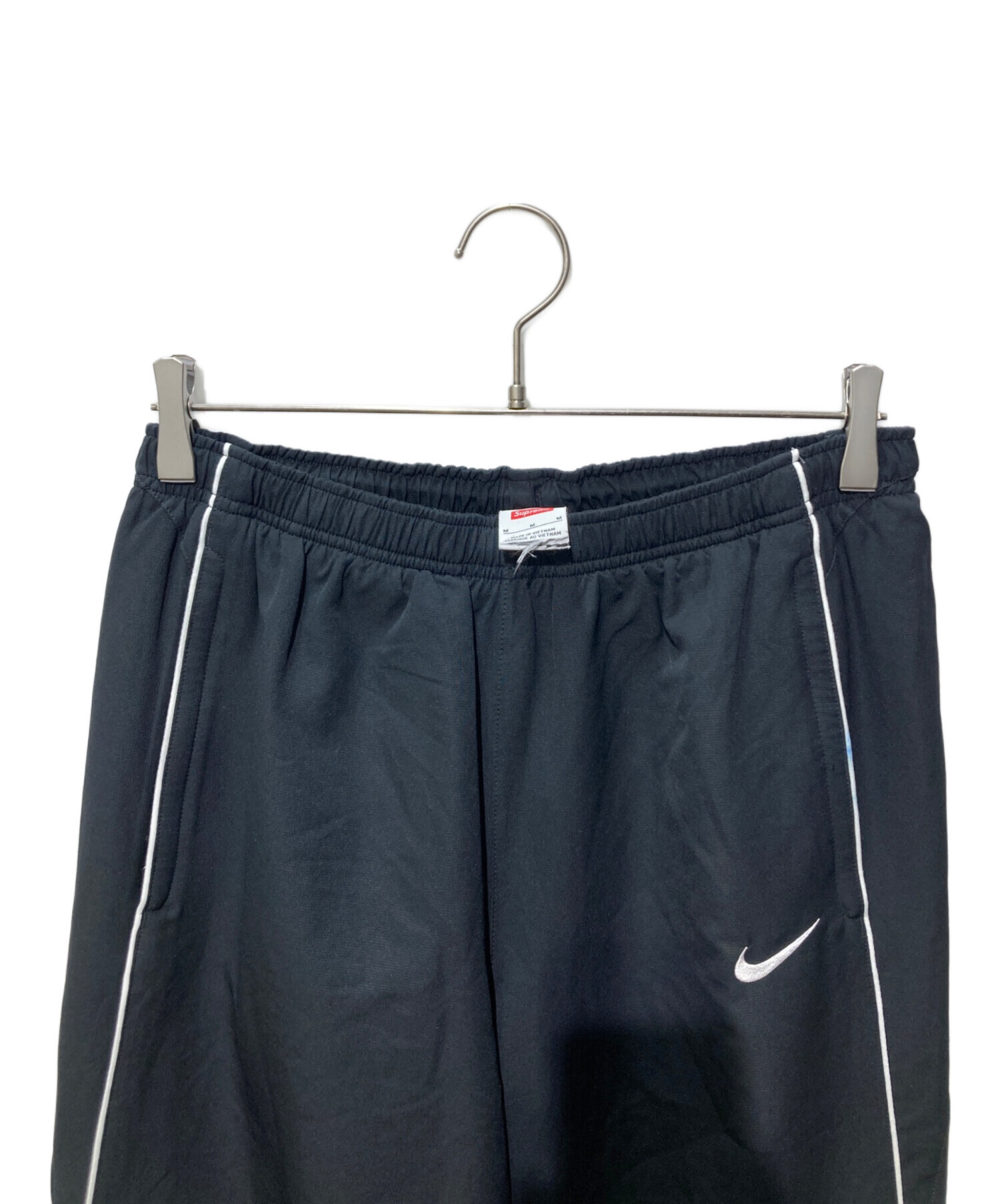 パンツ Supreme / Nike Track Pant シュプリーム × ナイキ トラックパンツ ブラック メンズ - SS24 - JP