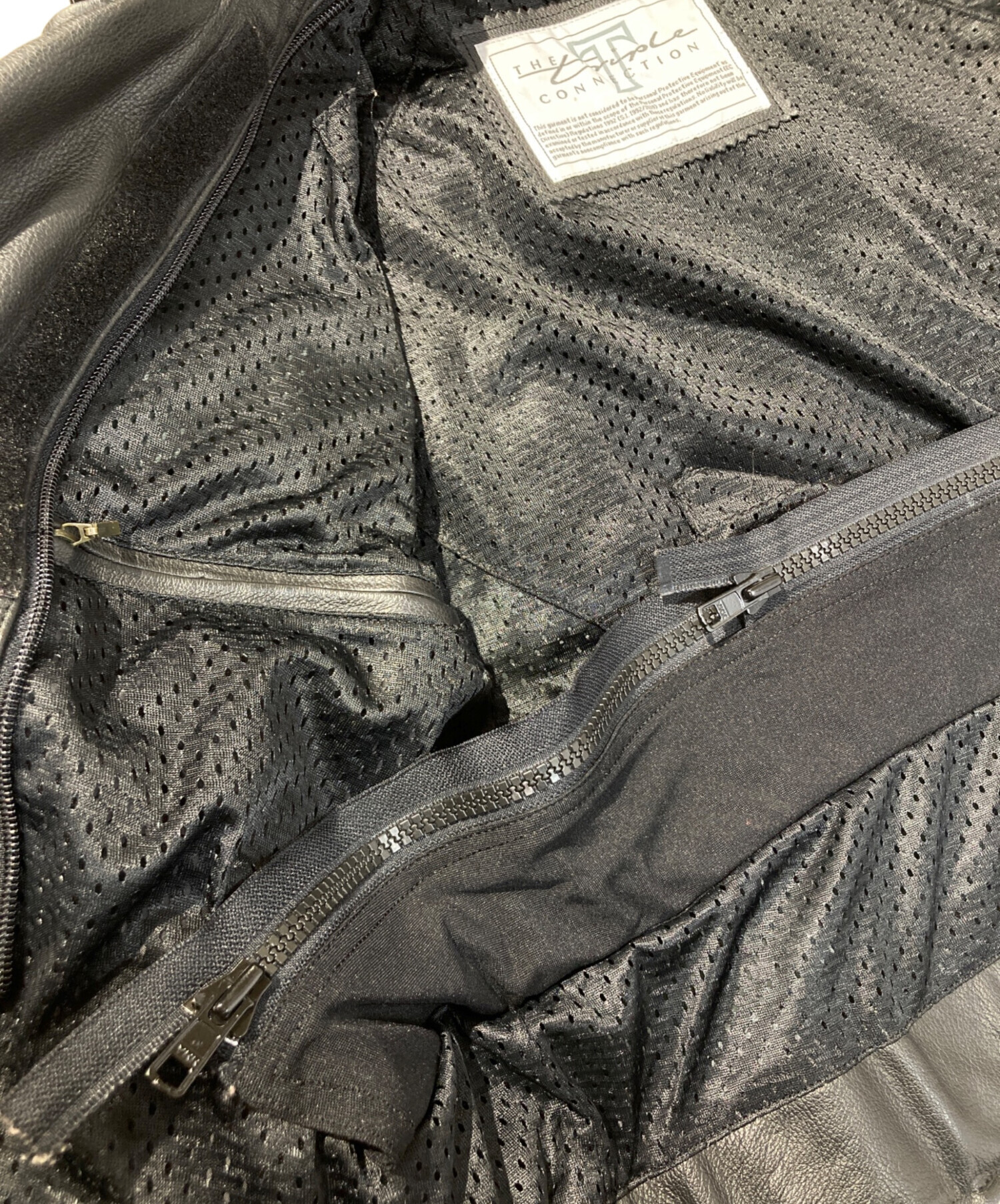 中古・古着通販】triumph (トライアンフ) レザーライダースジャケット