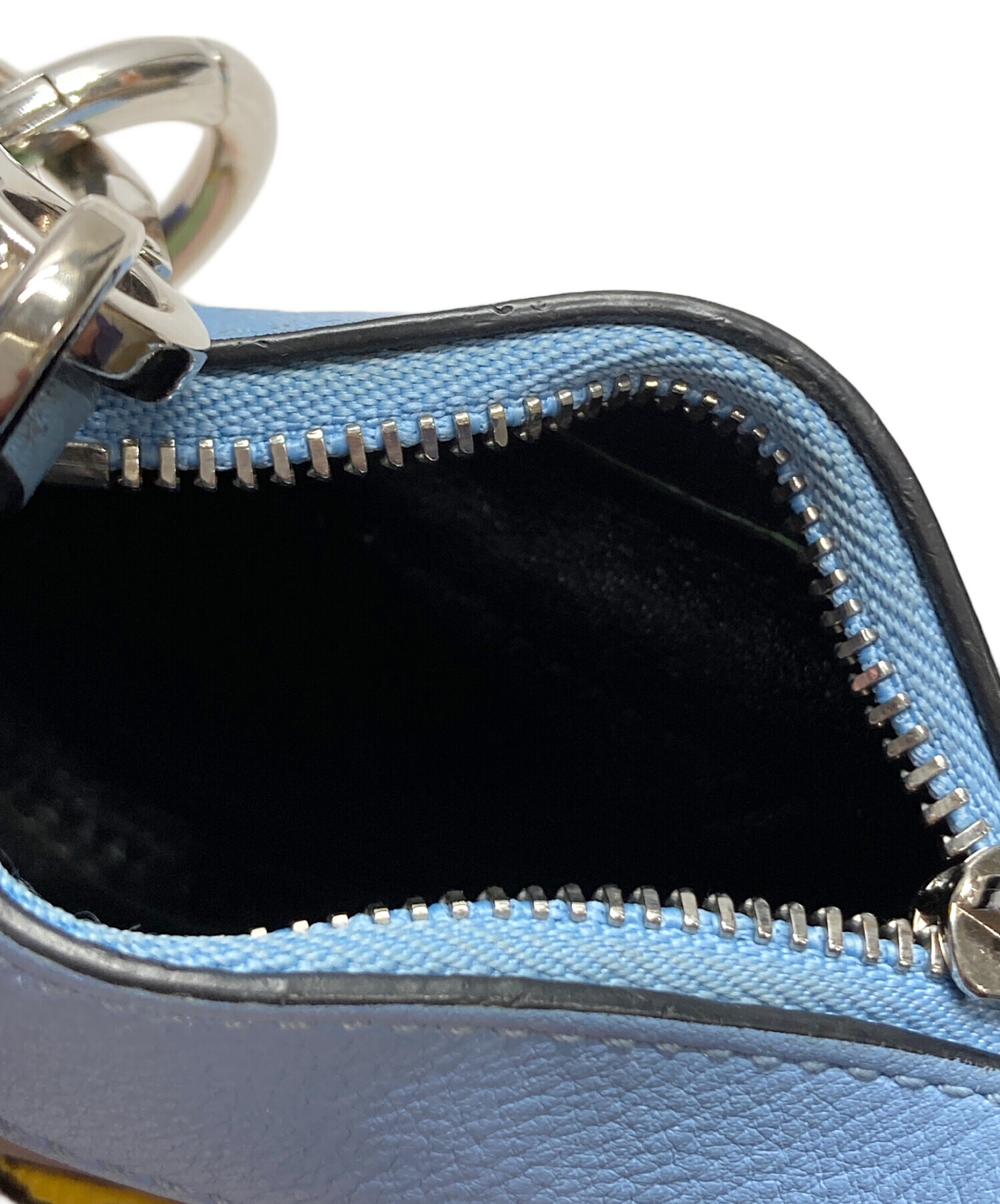 中古・古着通販】LOEWE (ロエベ) バードチャーム イエロー｜ブランド