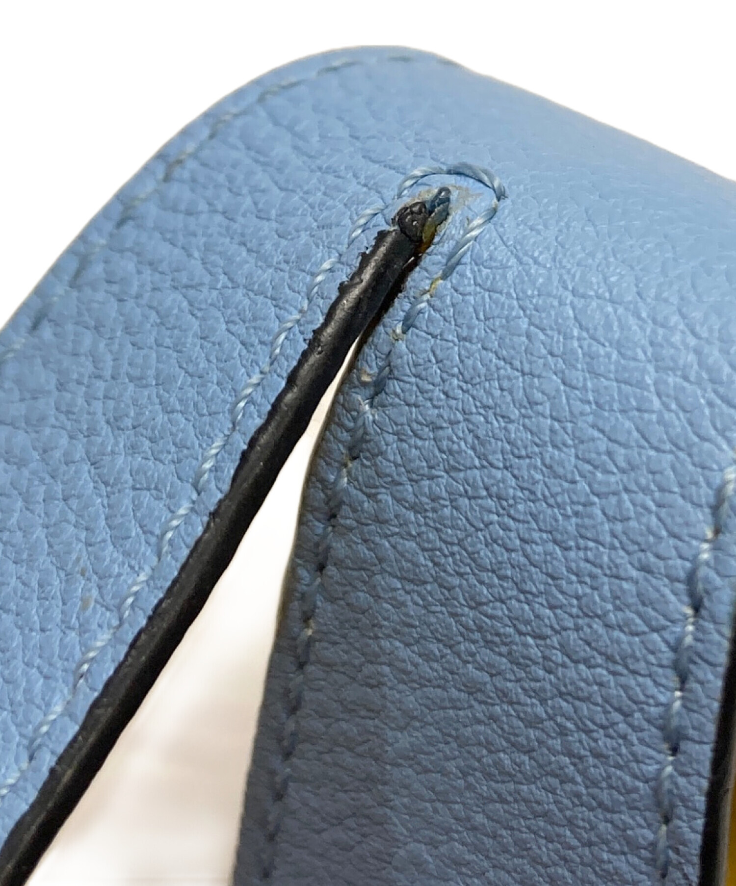 中古・古着通販】LOEWE (ロエベ) バードチャーム イエロー｜ブランド