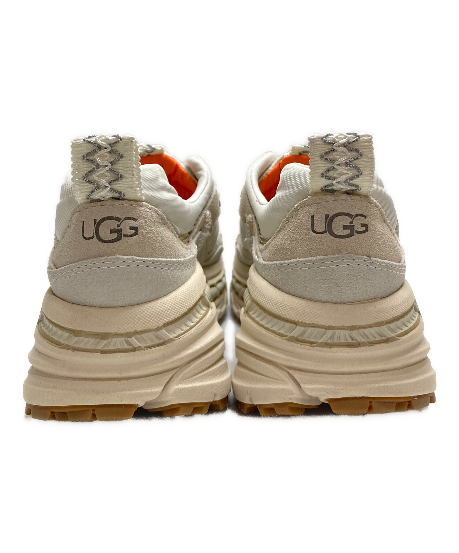 中古・古着通販】UGG (アグ) スニーカー ベージュ サイズ:23.5