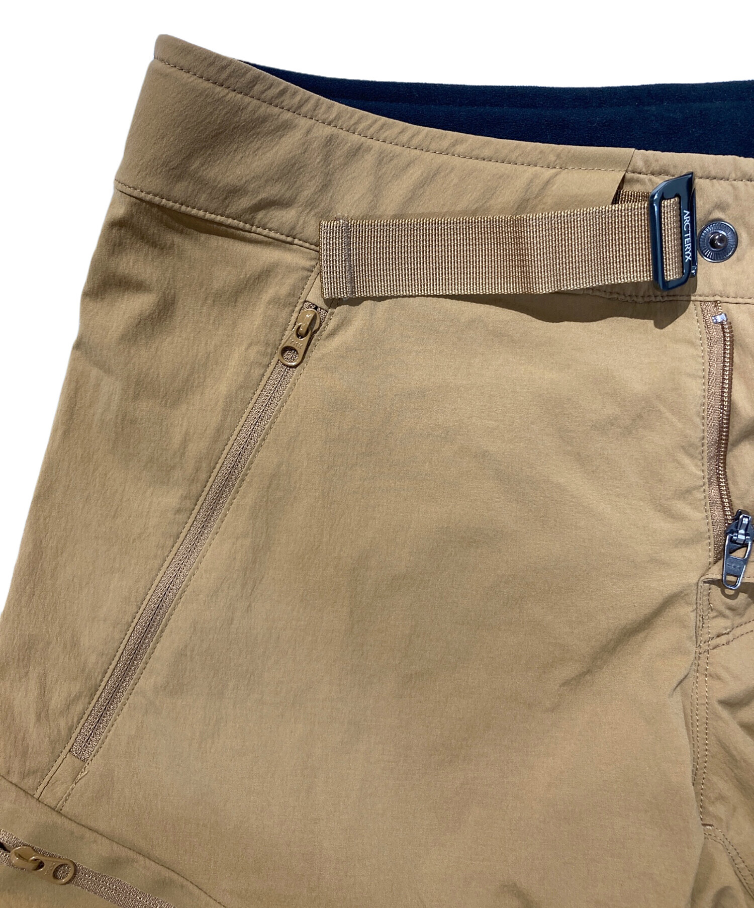 中古・古着通販】ARC'TERYX (アークテリクス) パンツ ブラウン サイズ