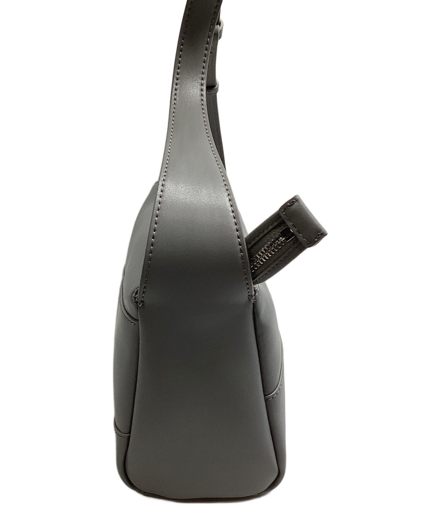 中古・古着通販】CHARLES & KEITH (チャールズアンドキース) トリン 