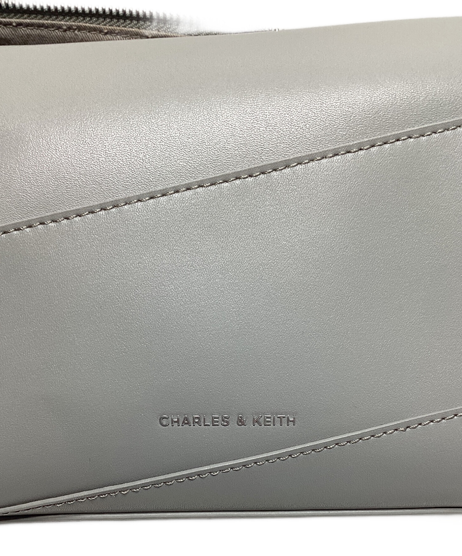 中古・古着通販】CHARLES & KEITH (チャールズアンドキース) トリン 