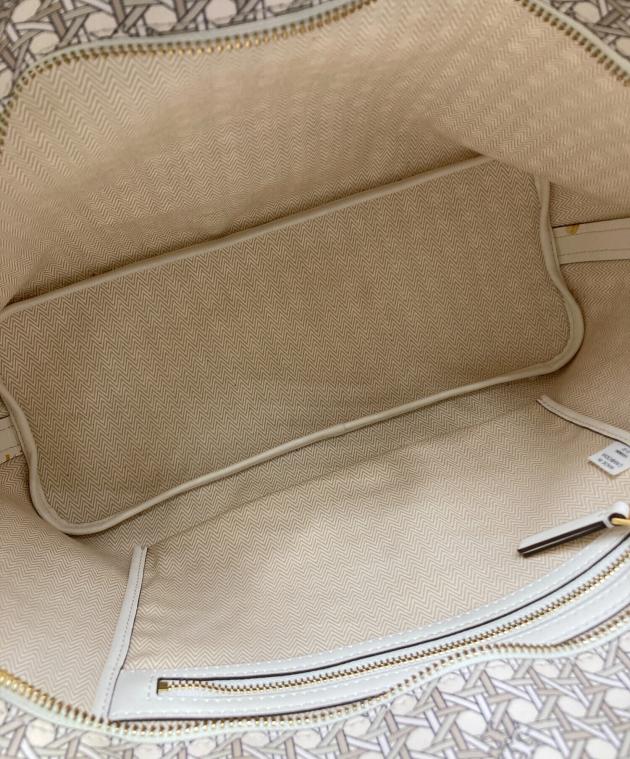 新品ですが保管期間あり 未使用に近い ベージュ トリーバーチ 23 23.5 中古・古着通販】TORY BURCH (トリーバーチ) トートバッグ ベージュ
