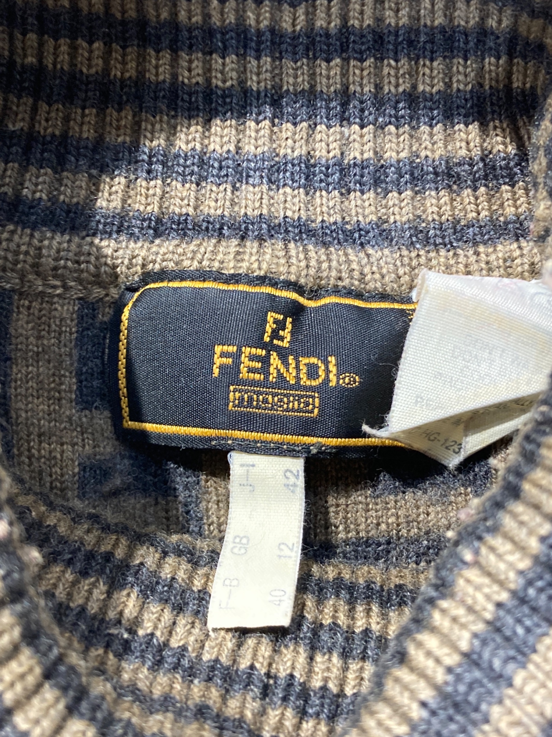 中古・古着通販】FENDI (フェンディ) ズッカ柄タートルネックニット