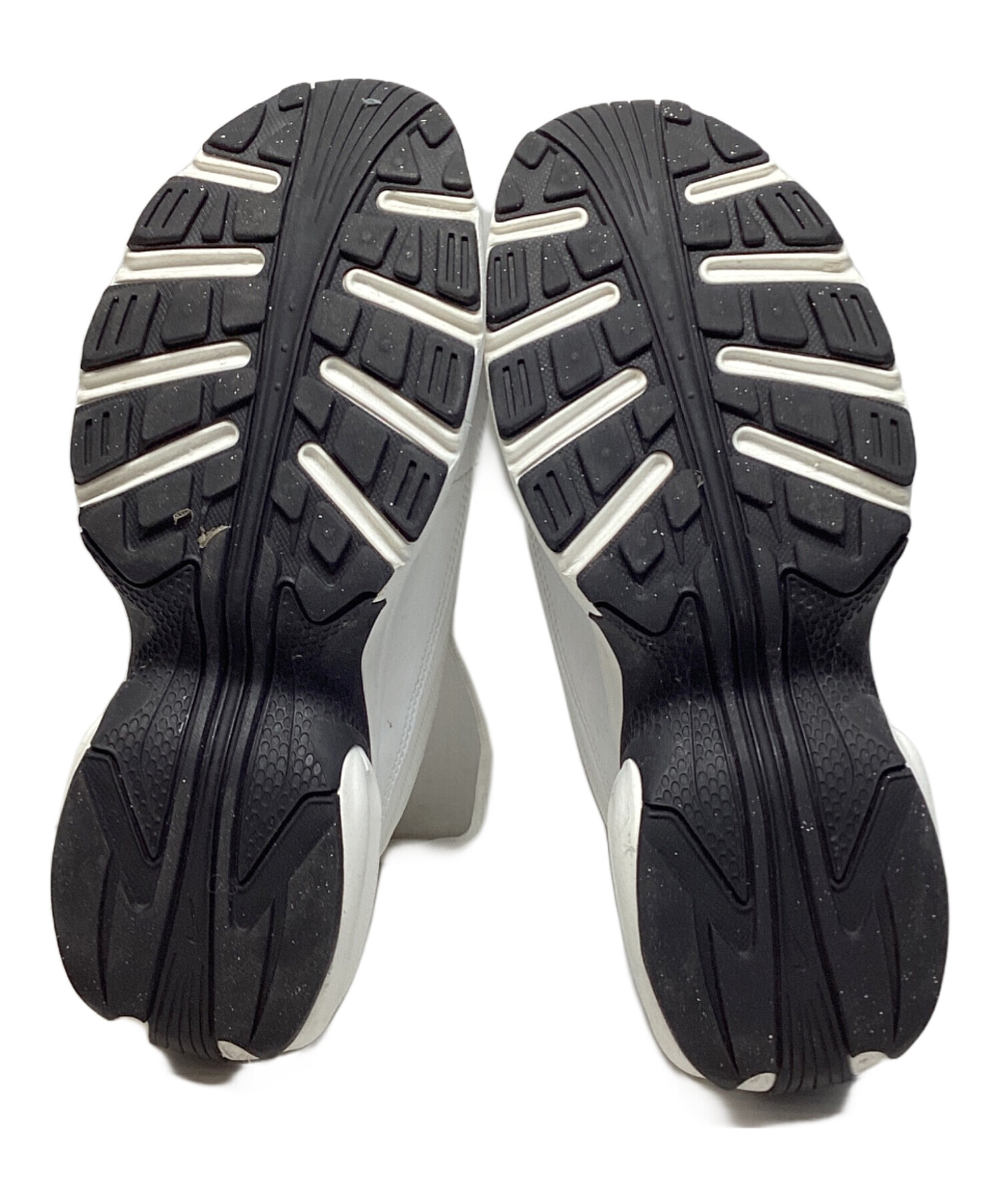 中古・古着通販】NIKE (ナイキ) Air Max Portal ホワイト サイズ:24.5 