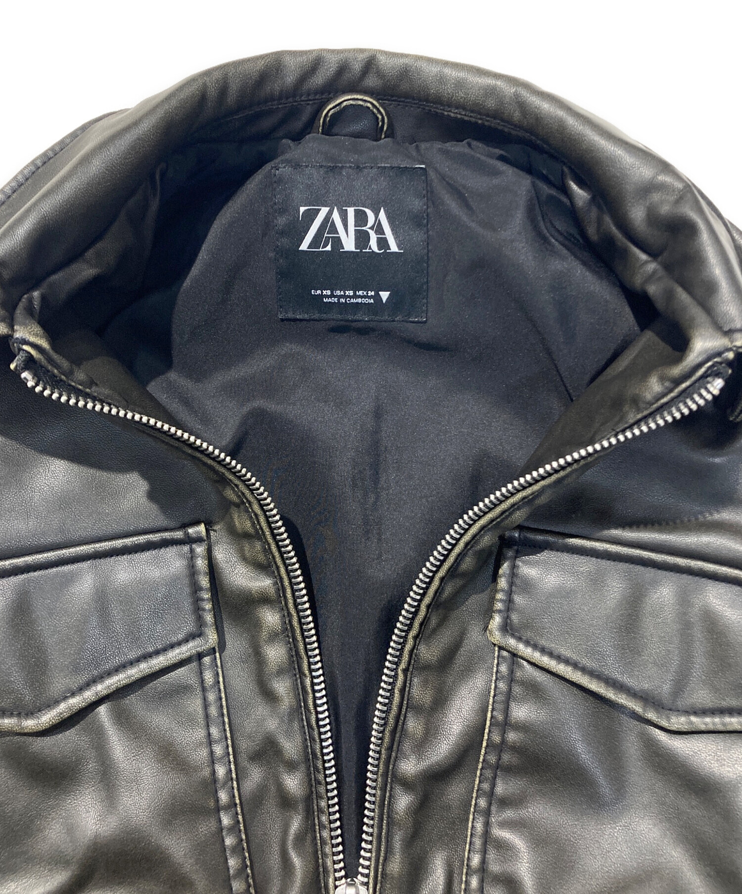 【中古美品】ZARA レザージャケット ブラック Sサイズ 中古・古着通販】ZARA (ザラ) フェイクレザージャケット ブラック