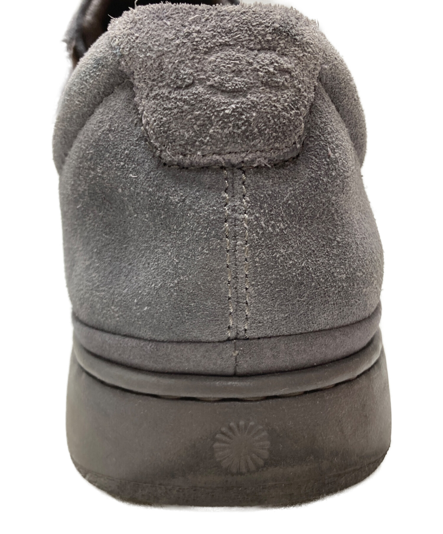 中古・古着通販】UGG (アグ) スエードスニーカー グレー サイズ:27cm