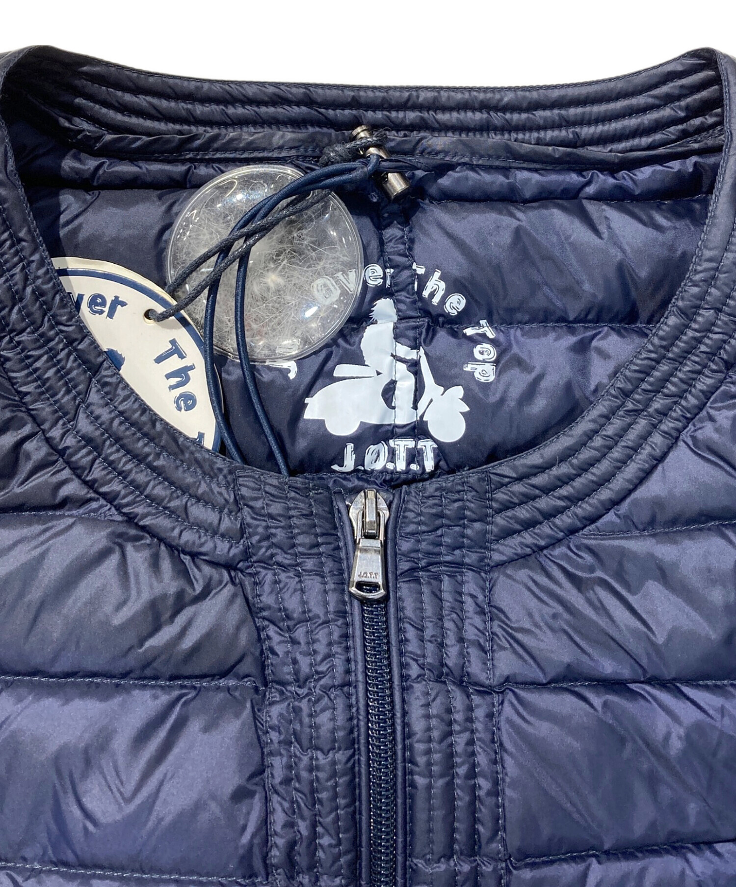 JOTT ジョット　ダウンジャケット　ネイビー　Lサイズ 中古・古着通販】J.O.T.T (ジョット) ライトダウンジャケット ネイビー