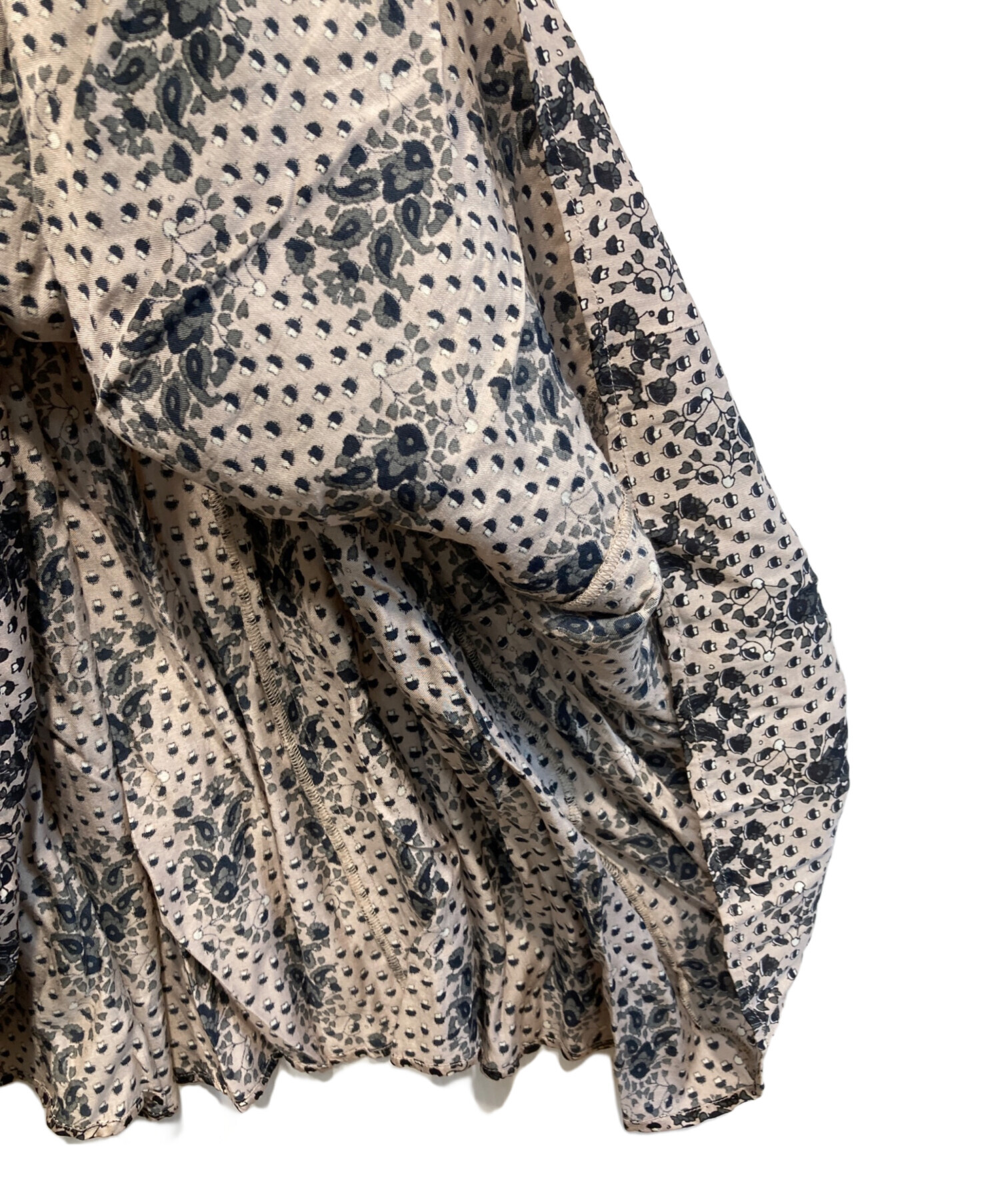 タグ付き】ヌキテパ モダールサテンエスニックプリントキルトドレス