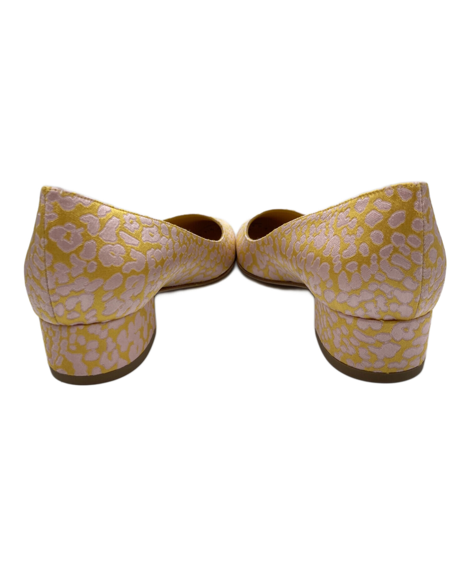 中古・古着通販】Manolo Blahnik (マノロブラニク) ジャガードパンプス