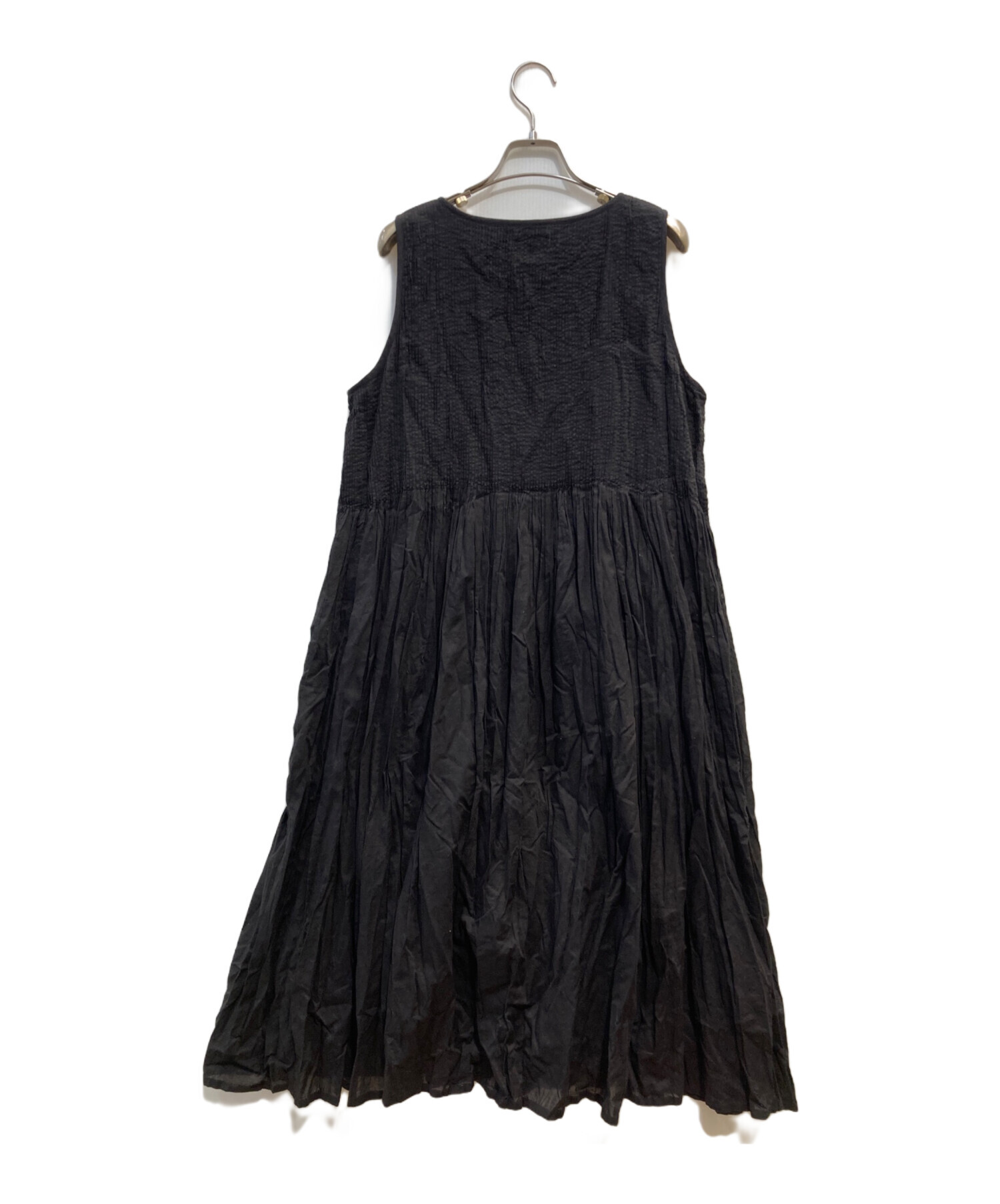 未使用 maison de soil ピンタック ワンピース 黒 サンプル品 中古・古着通販】maison de soil (メゾンドソイル) ピンタック