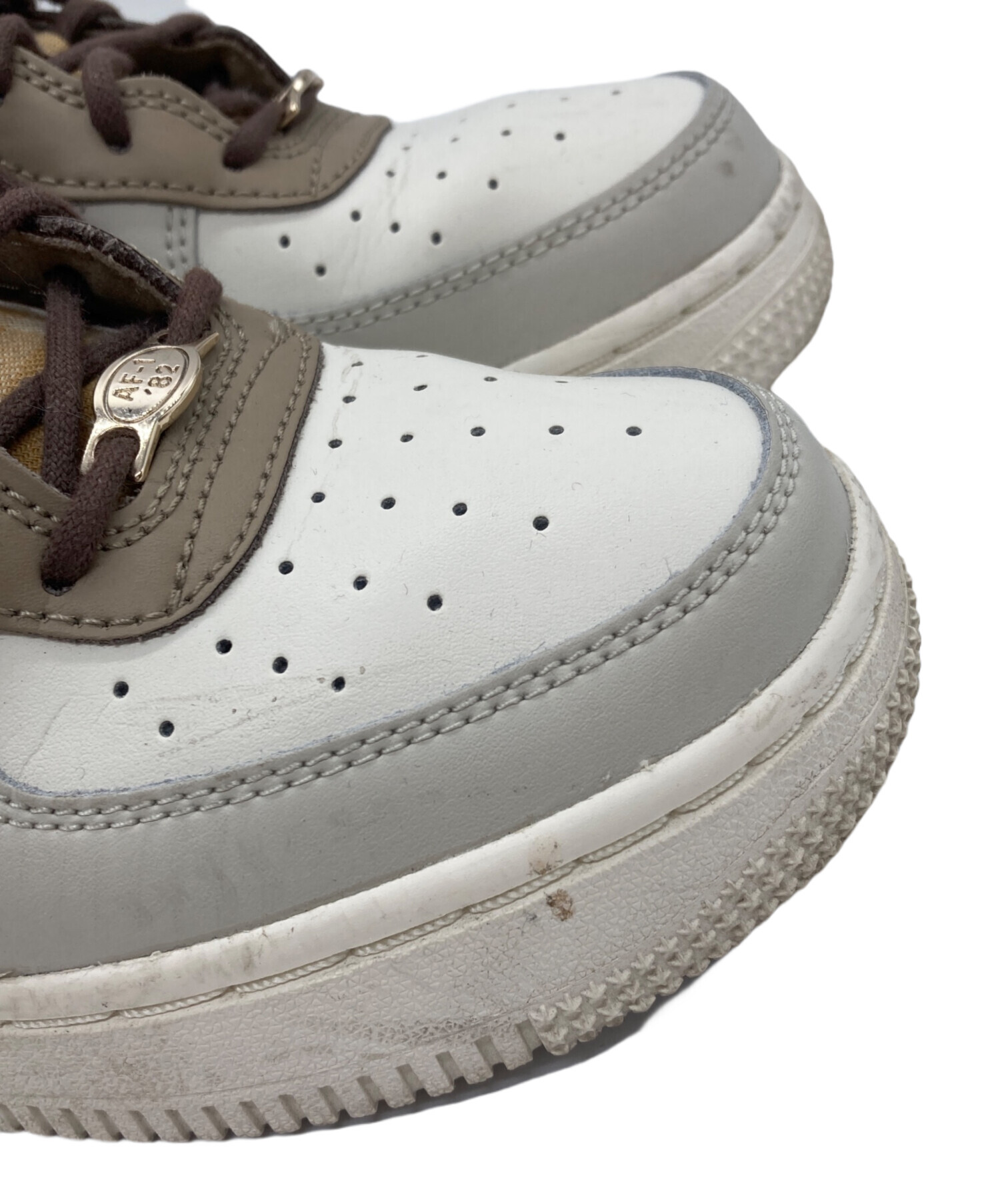 中古・古着通販】NIKE (ナイキ) AIR FORCE 1 LV8 GS ブラウン サイズ 