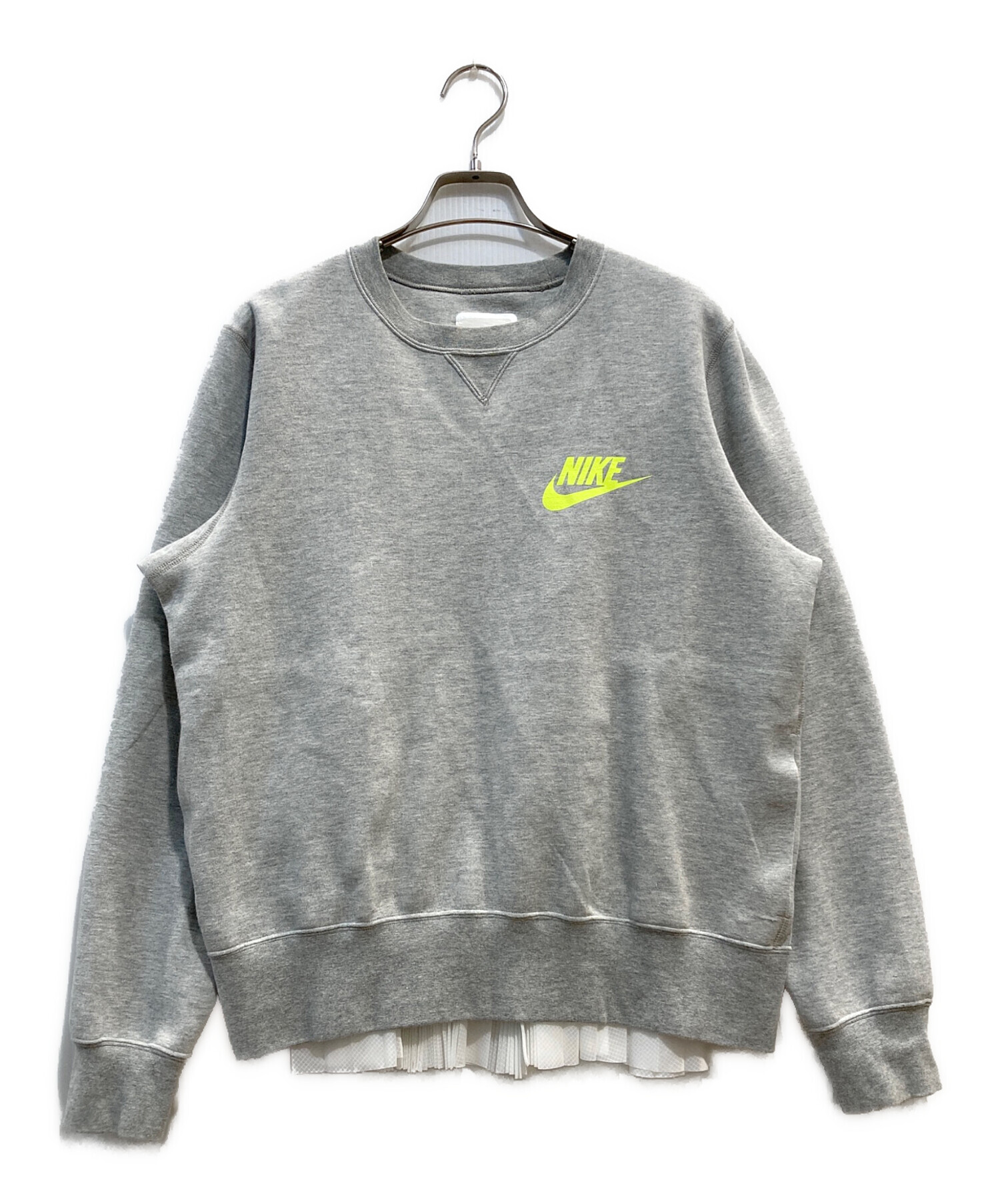 H*a様 NIKE×sacai 限定　トレーナー　グレー 中古・古着通販】NIKE (ナイキ) sacai (サカイ) スウェット グレー