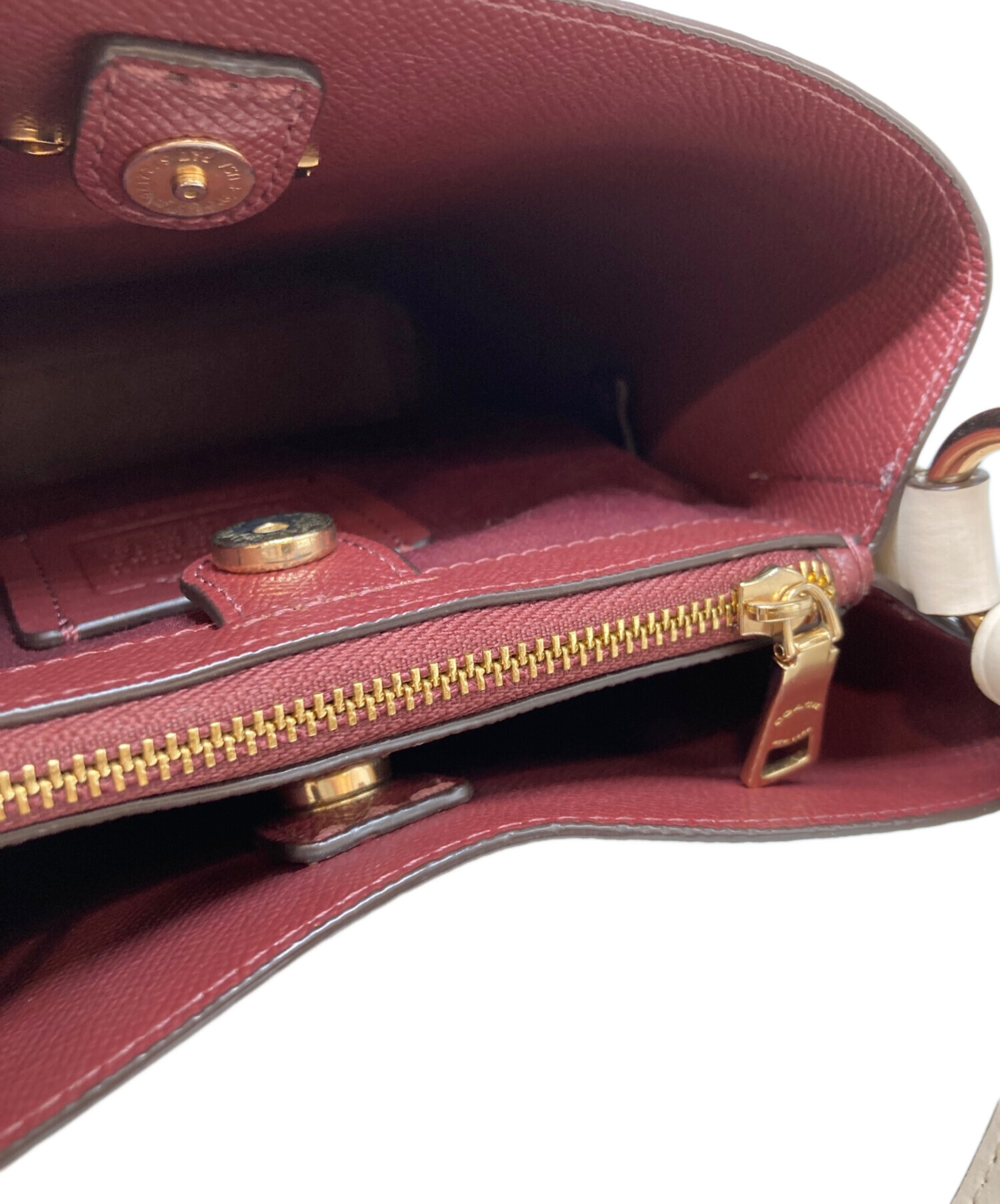 中古・古着通販】COACH (コーチ) ハンドバッグ ホワイト×ブラウン 