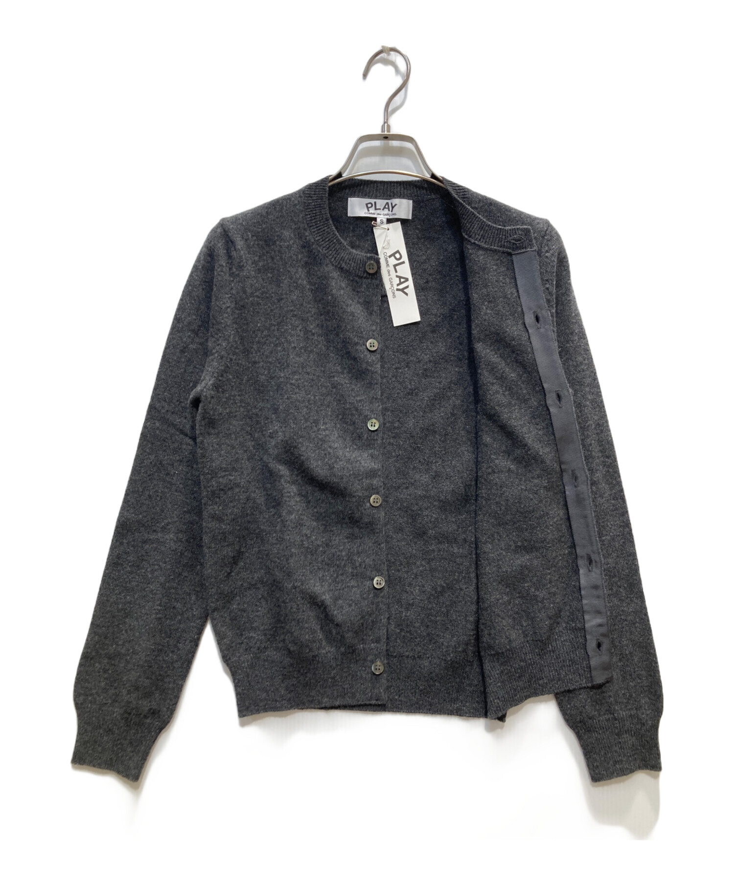 コムデギャルソン　PLAY カーディガン グレー S プレイ コムデギャルソンPLAY COMME des GARCONS ハートワッペンウール