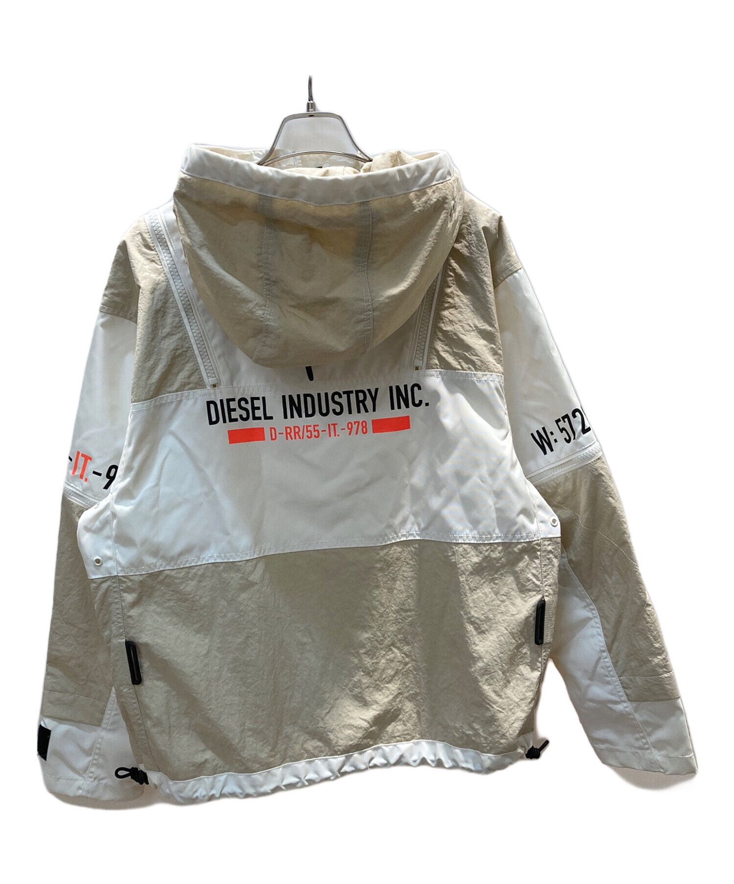 中古・古着通販】DIESEL (ディーゼル) マウンテンパーカー ホワイト 