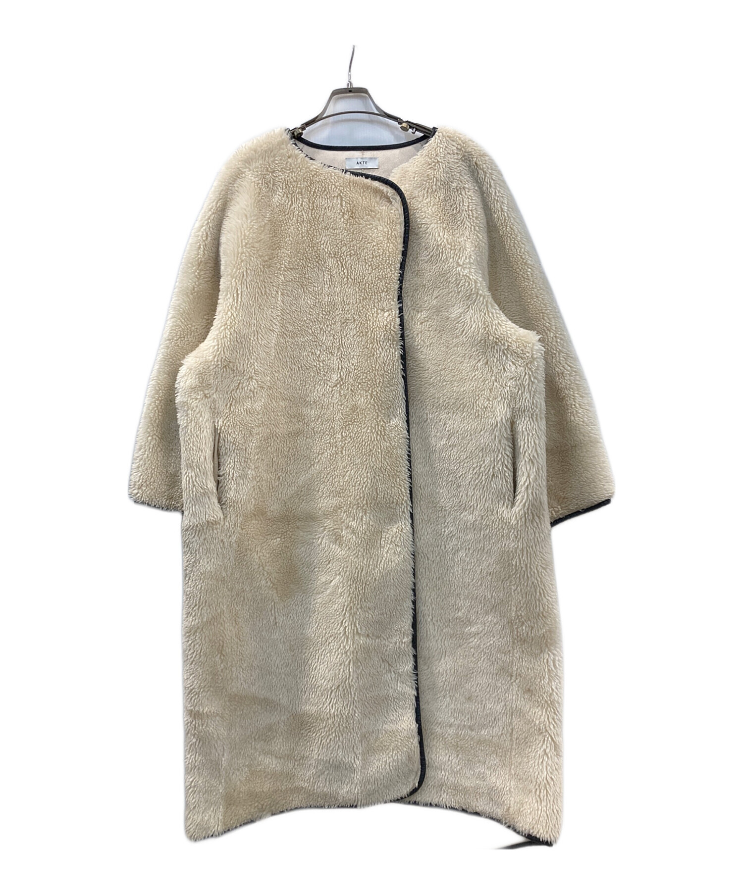 中古・古着通販】AKTE (アクテ) ロングボアコート アイボリー サイズ