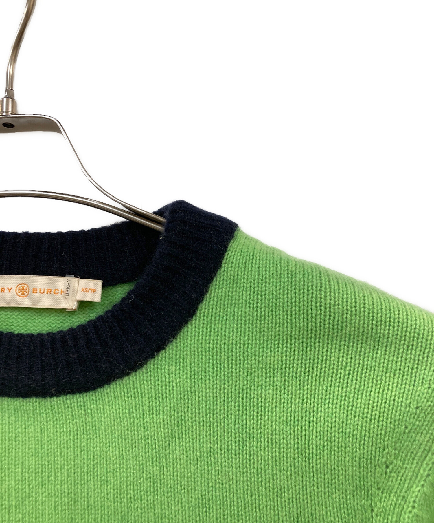 中古・古着通販】TORY BURCH (トリーバーチ) カシミヤニット グリーン 中古・古着通販】TORY BURCH (トリーバーチ) カシミヤニット グリーン