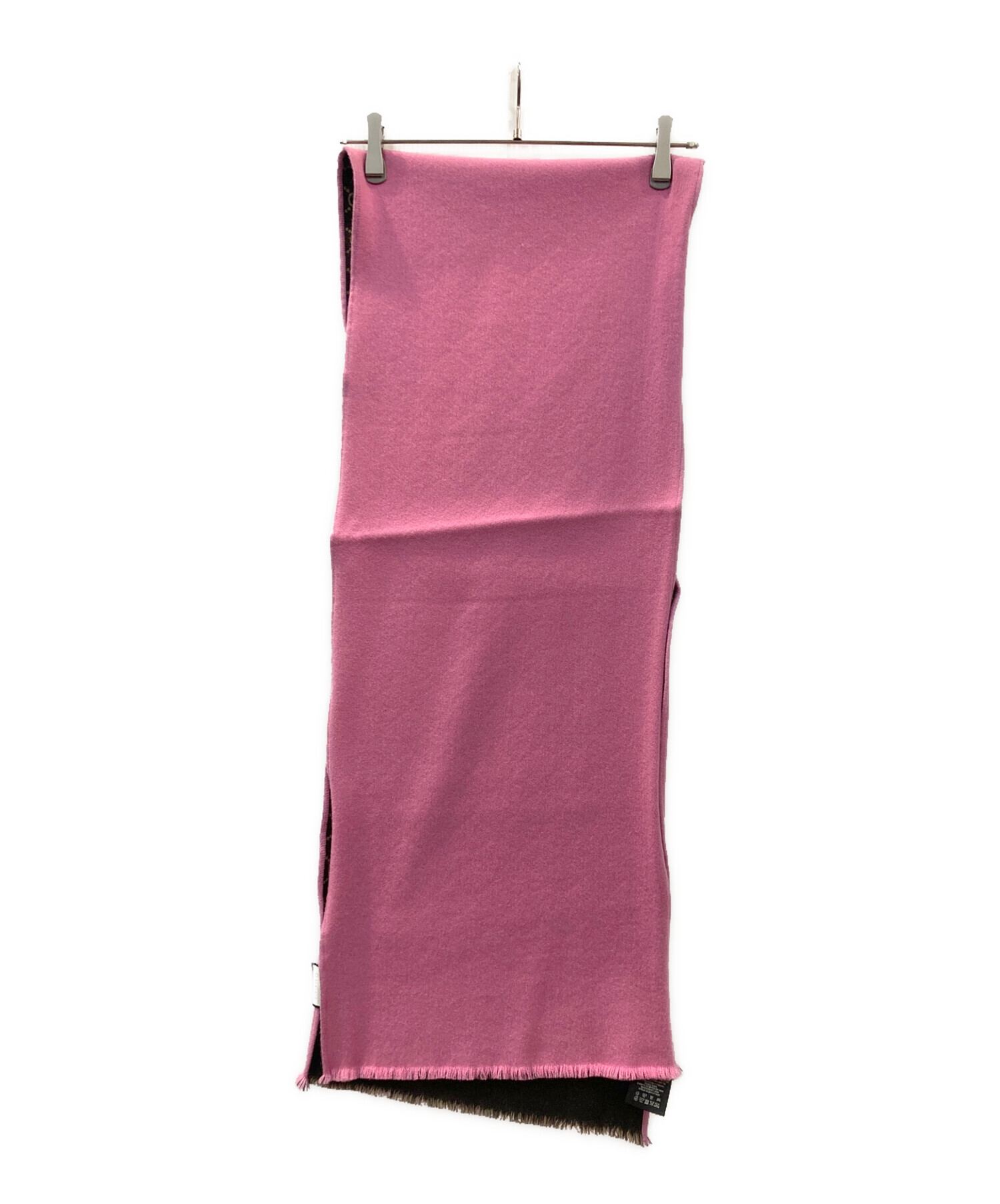 GUCCI グッチ マフラー ピンクカラー 即発送可能 正規店購入 中古 GUCCI グッチ マフラー ピンクカラー 即発送可能 正規店購入 中古