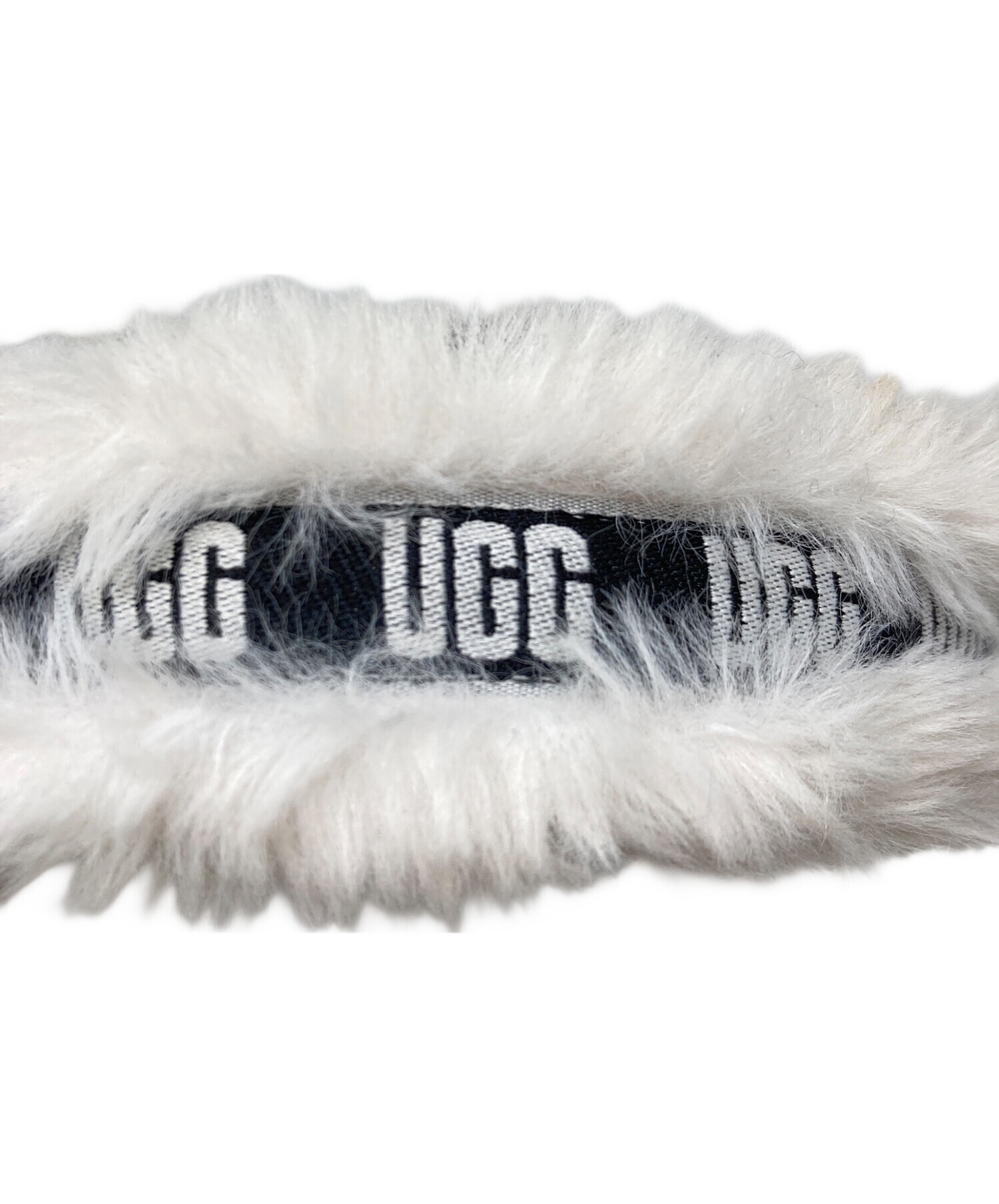 中古・古着通販】UGG (アグ) Faux Fur Earmuff W Logo Tape｜ブランド