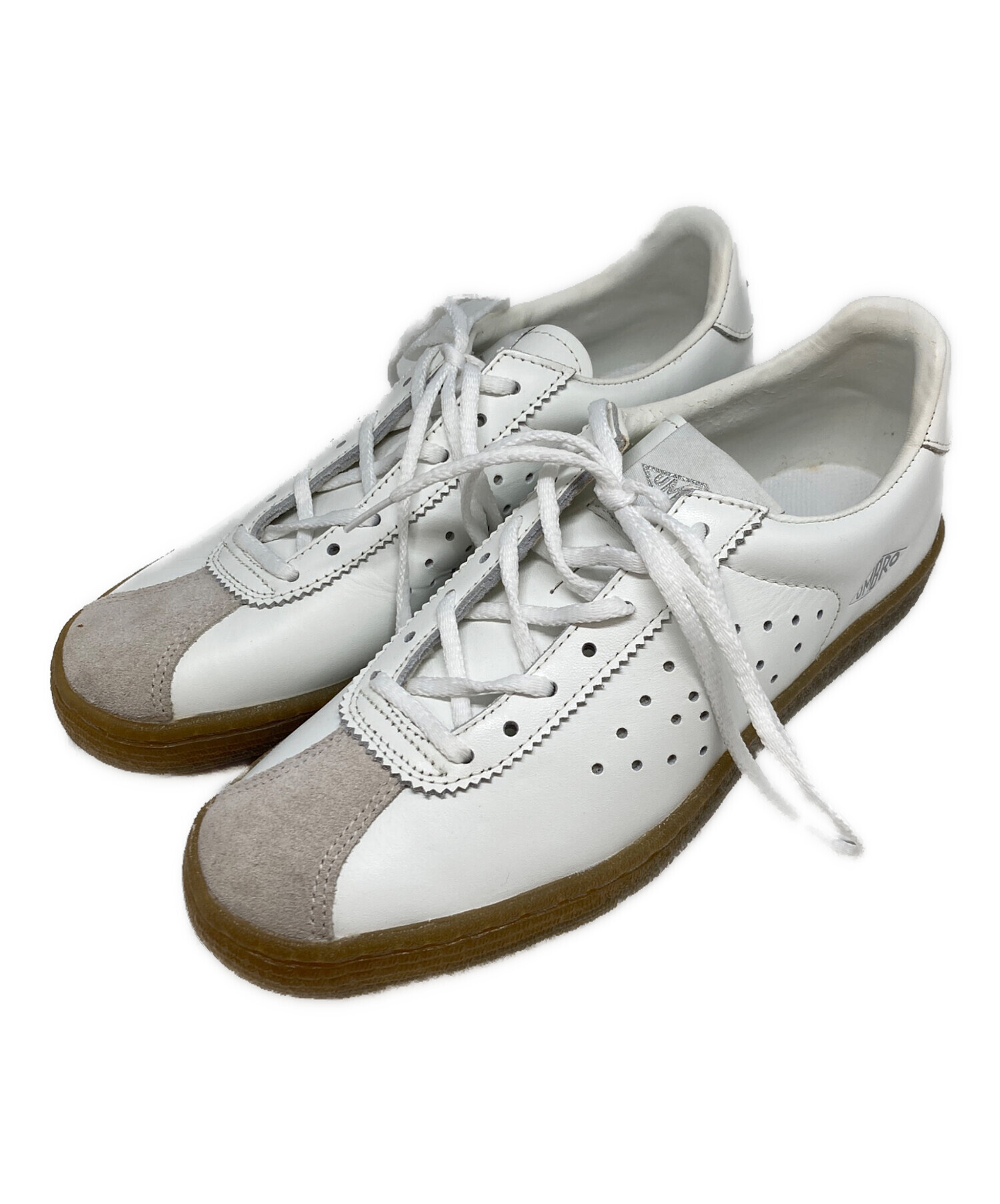 中古・古着通販】UMBRO (アンブロ) スニーカー ホワイト サイズ:24.5
