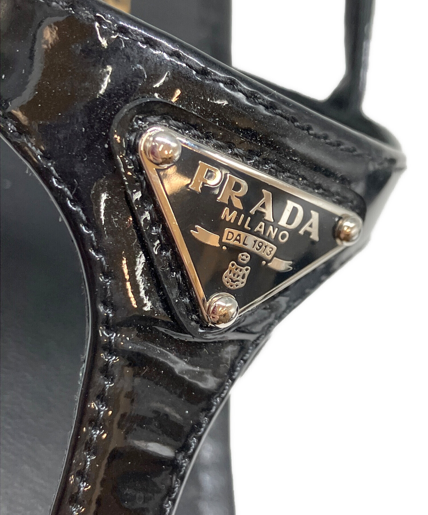 中古・古着通販】PRADA (プラダ) トライアングルロゴ パテントレザー