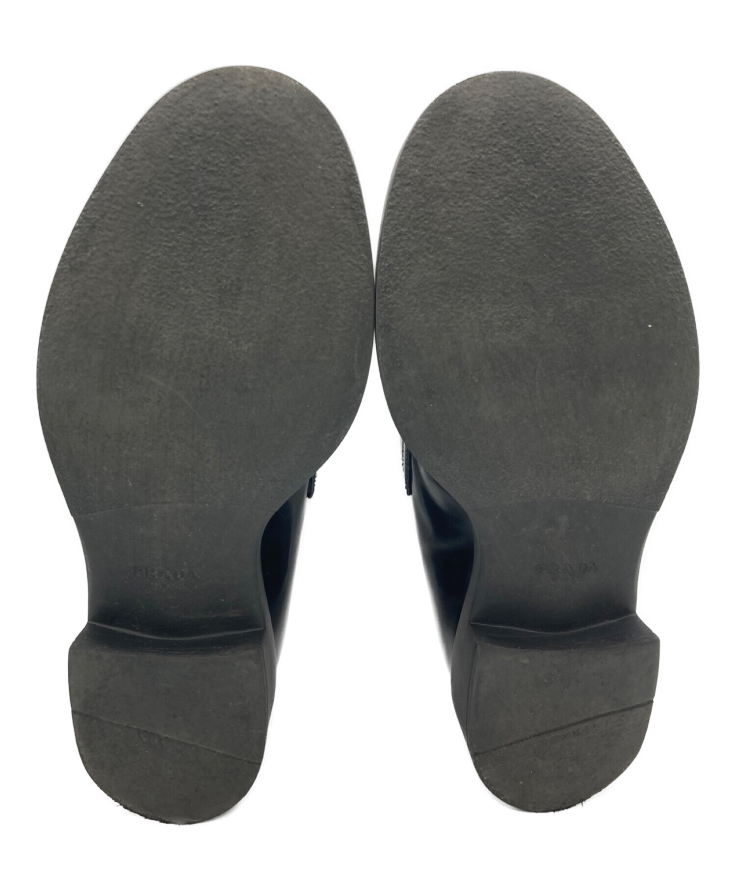 PRADA ブラック レザー ローファー　38 中古・古着通販】PRADA (プラダ) レザーローファー ブラック