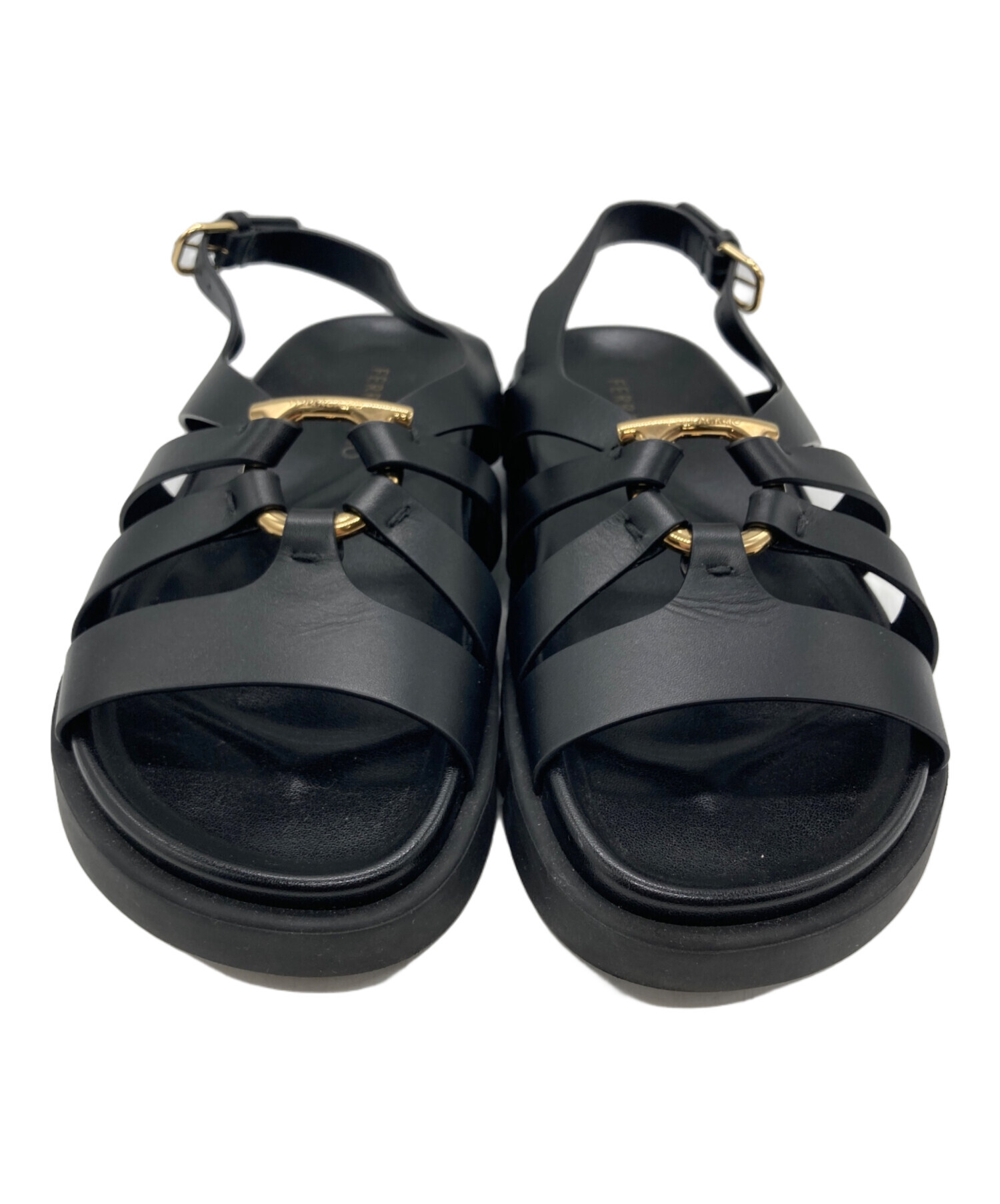 【試着のみ美品】FERRAGAMO ブラック クロスストラップ サンダル 中古・古着通販】Ferragamo (フェラガモ) ガンチーニストラップ