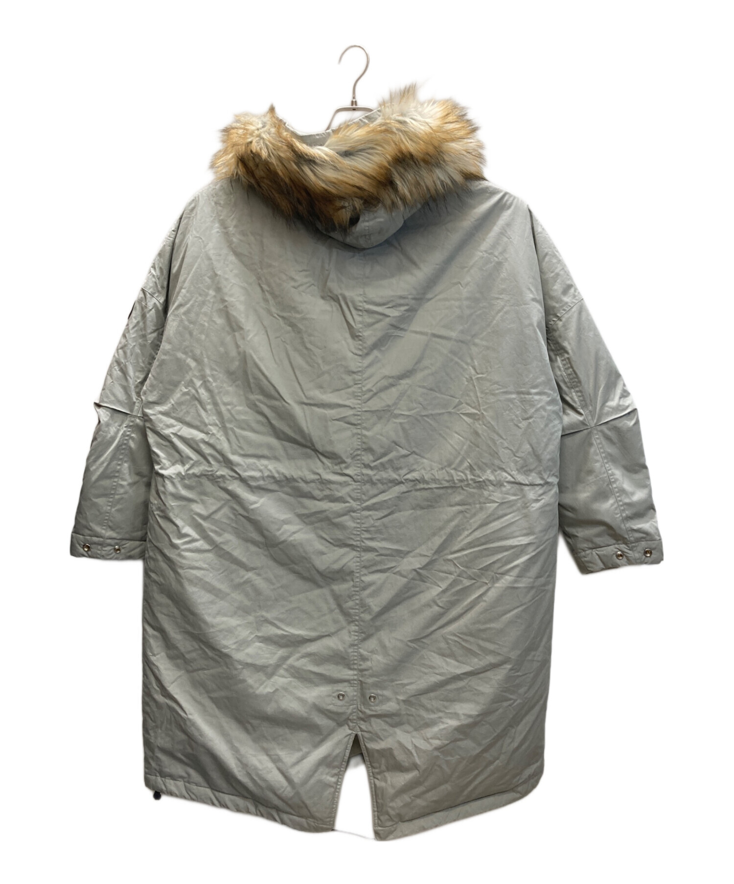 中古・古着通販】ARMANI EXCHANGE (アルマーニ エクスチェンジ 中古・古着通販】ARMANI EXCHANGE (アルマーニ エクスチェンジ