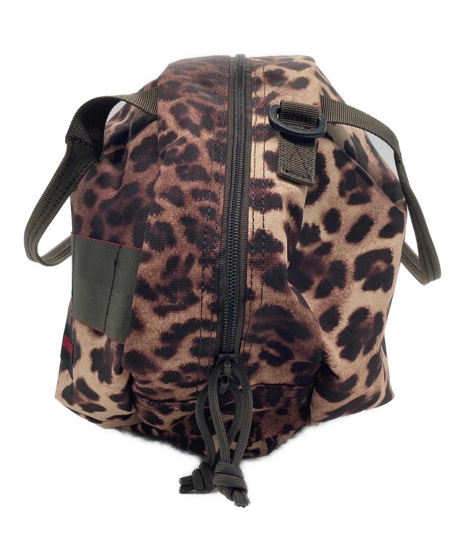 別注】BEAMS BOY BRIEFING ヘルメットバックレオパード 新作も