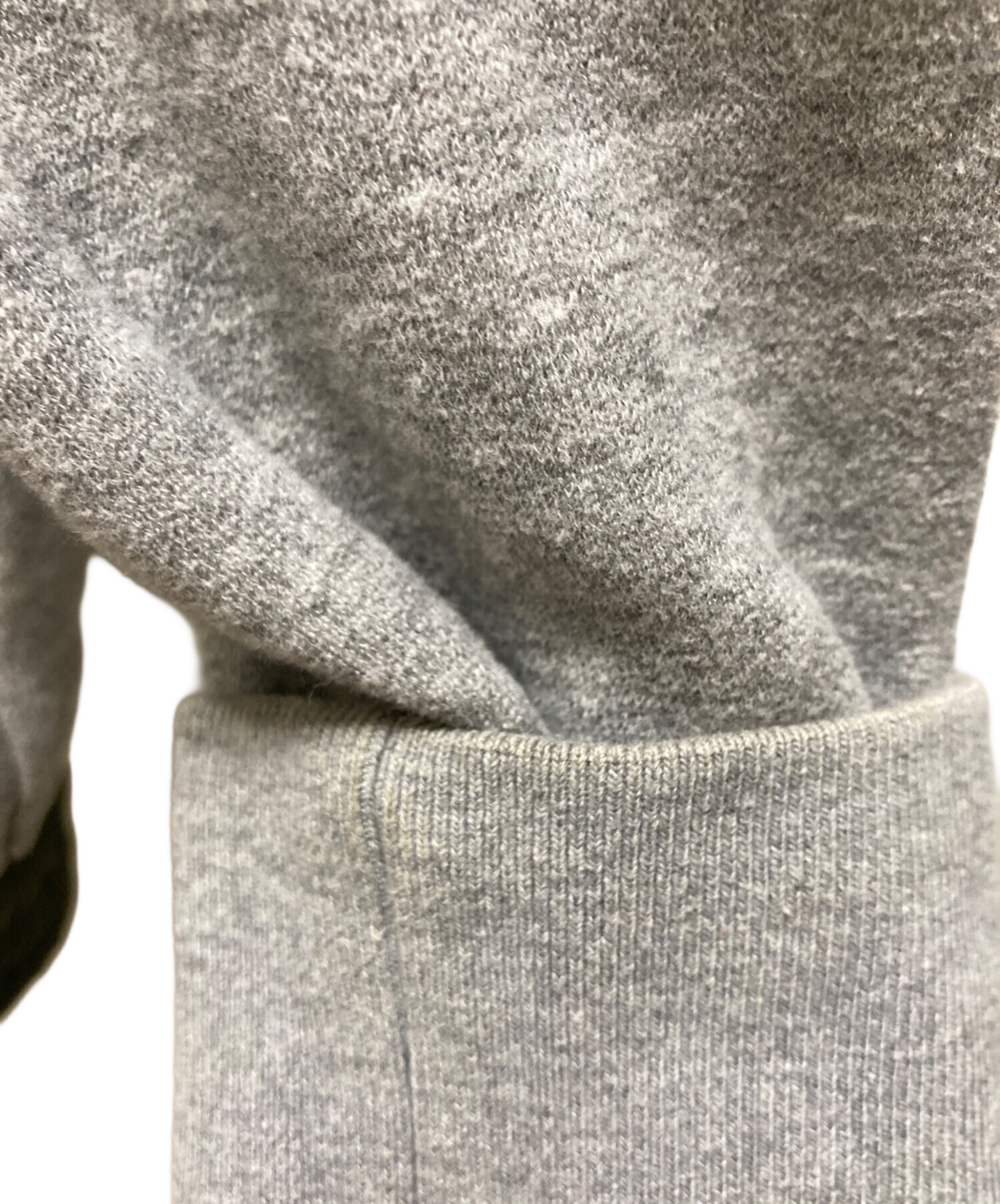中古・古着通販】MONCLER (モンクレール) MAGLIA CARDIGAN グレー