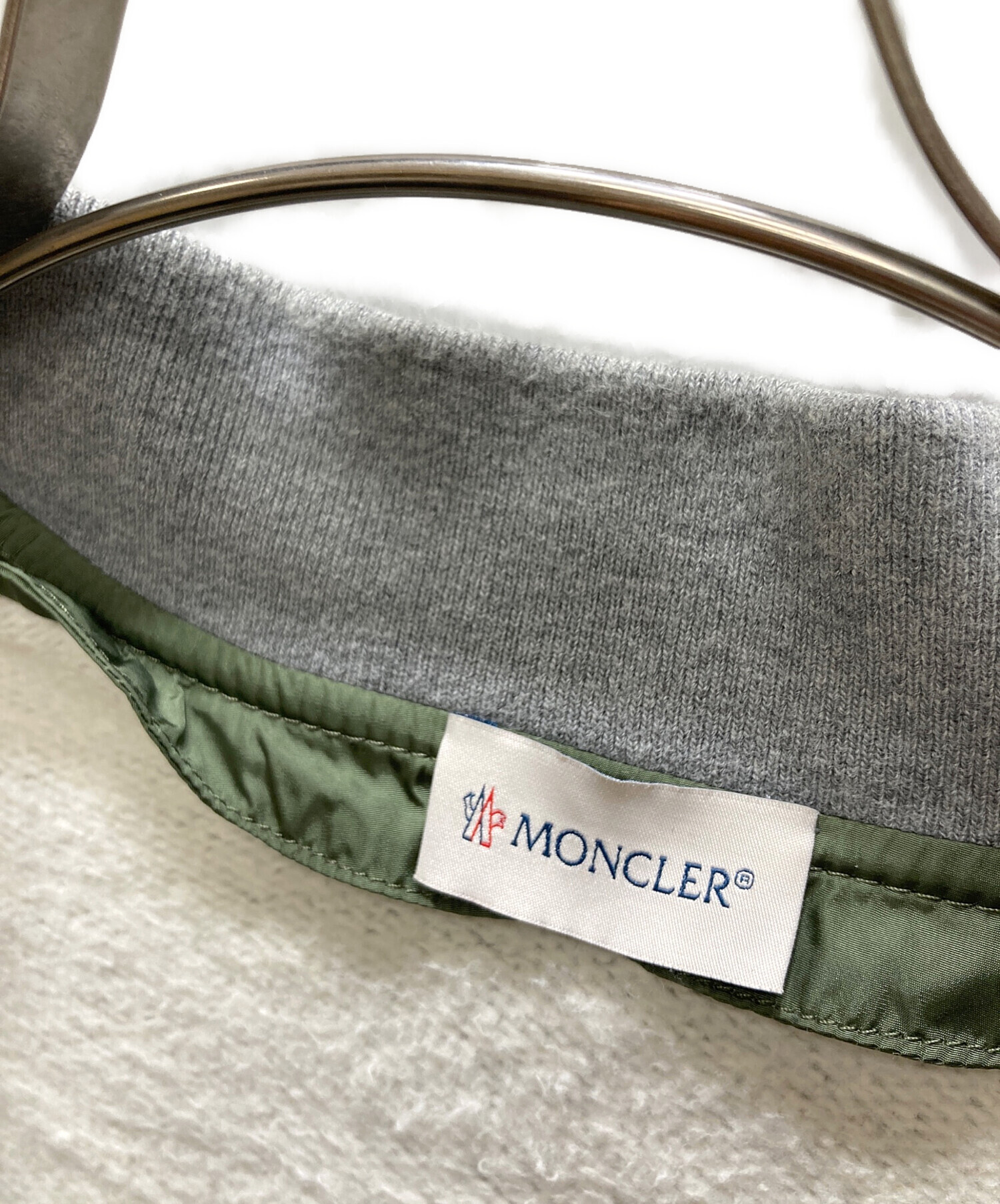 中古・古着通販】MONCLER (モンクレール) MAGLIA CARDIGAN グレー
