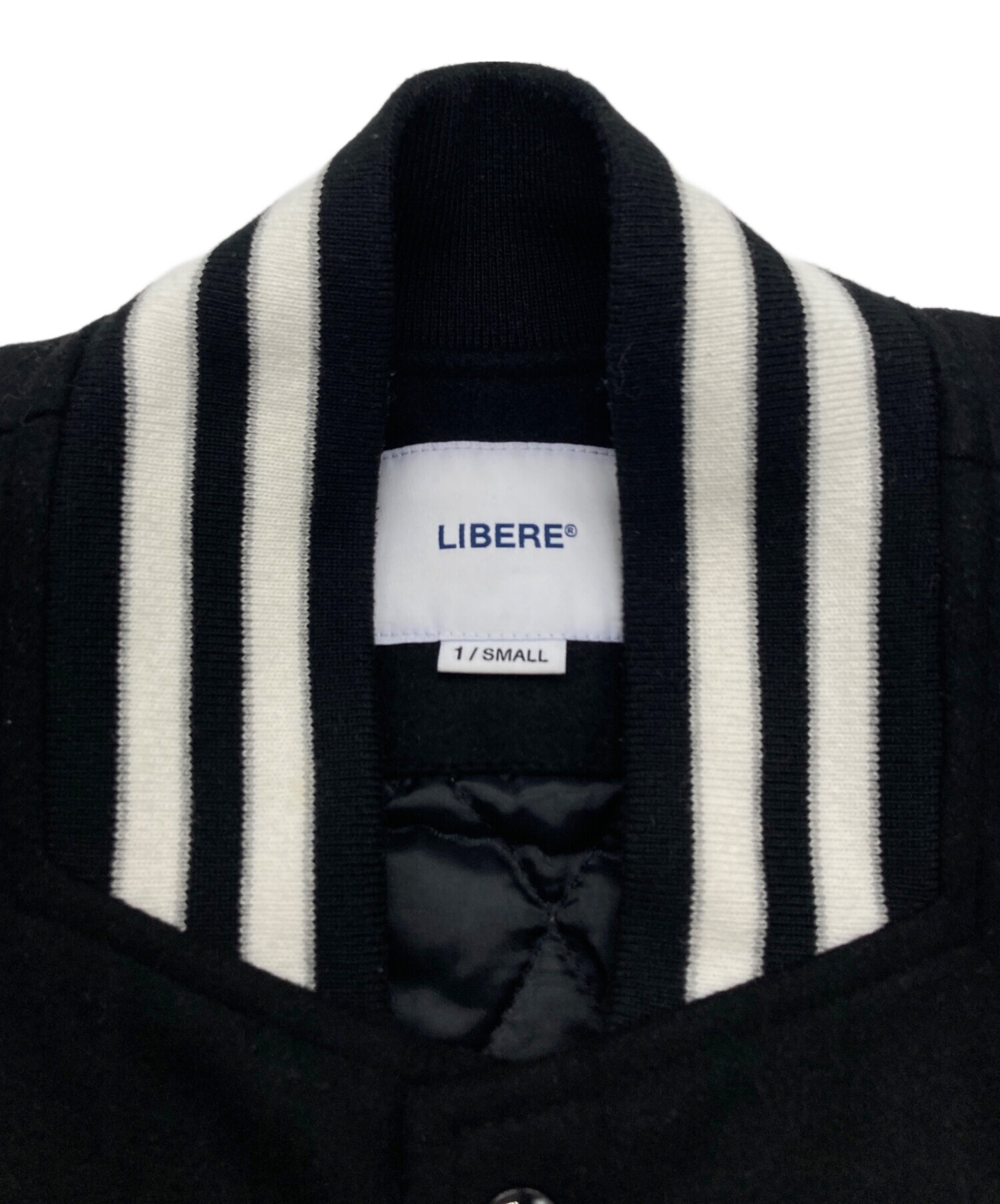 訳あり新品 リベーレ LIBERE バーシティジャケット スタジャン ブラック LIBERE（リベーレ） スタジャン リベーレ / LIBERE VARSITYJACKET バー