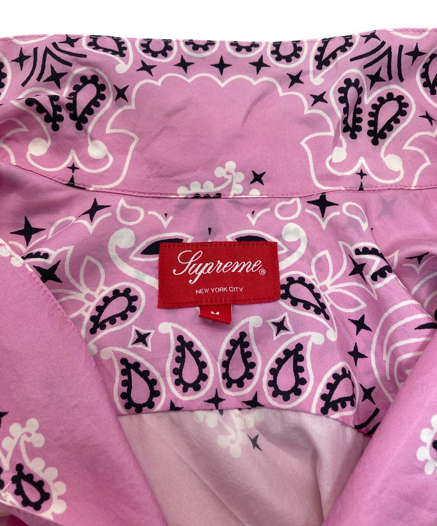 【美品】SupremeシュプリームSilk Bandana シルクバンダナピンク 中古・古着通販】SUPREME (シュプリーム) BANDANA SILK S/S SHIRT