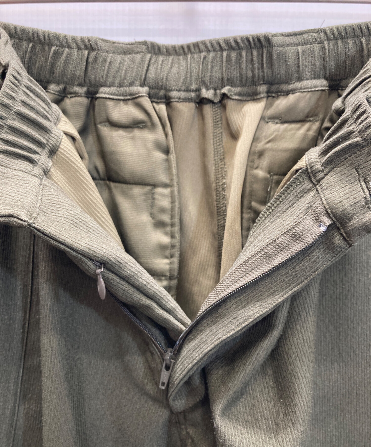 TIGHTBOOTH PRODUCTION / PIQUE BALLOON PANTS/2タックバルーンパンツ/XL/コットン/KHK/無地 中古・古着通販】TIGHTBOOTH PRODUCTION (タイトブースプロダクション