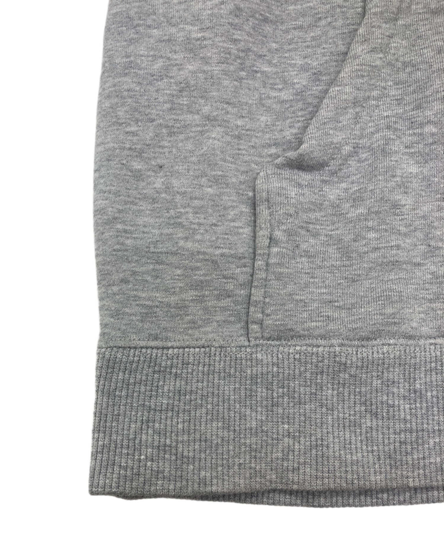 リピート購入　STUSSY ステューシー BASIC グレー Mサイズ 中古・古着通販】stussy (ステューシー) ジップアップパーカー グレー