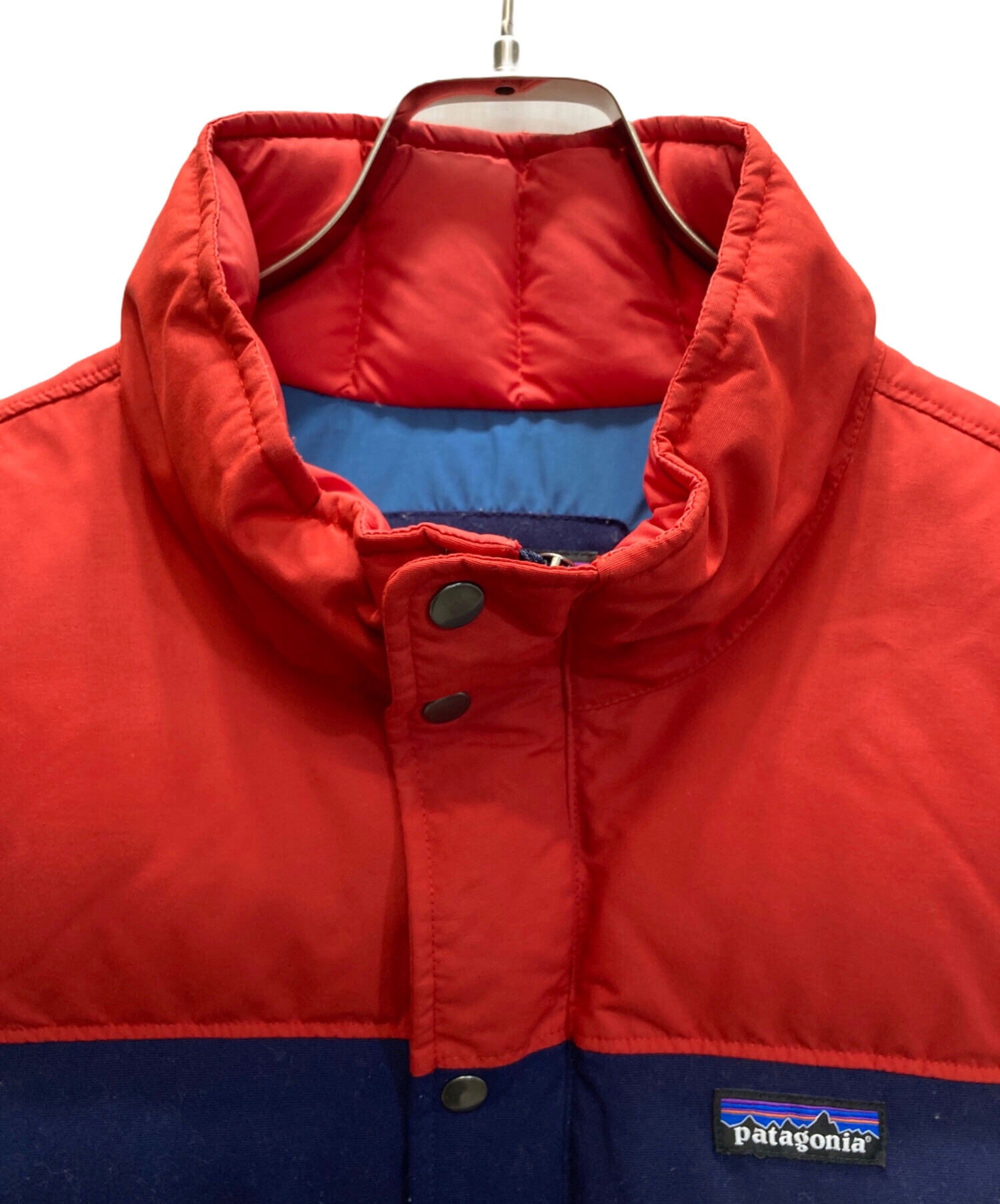 美品 Patagonia ダウンベスト 赤色紺色 パタゴニア Patagonia ダウンベスト メンズXS レッド×ネイビー - メルカリ