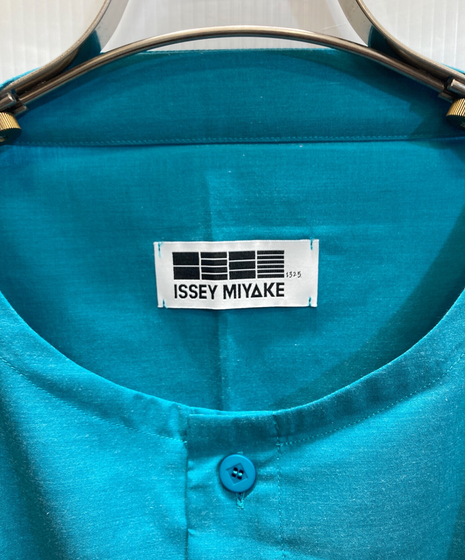 【未使用タグ付き】ISSEY MIYAKE チュニック　プルオーバー 2 ポリ 中古・古着通販】132 5. ISSEY MIYAKE (132 5. イッセイ ミヤケ) バイ