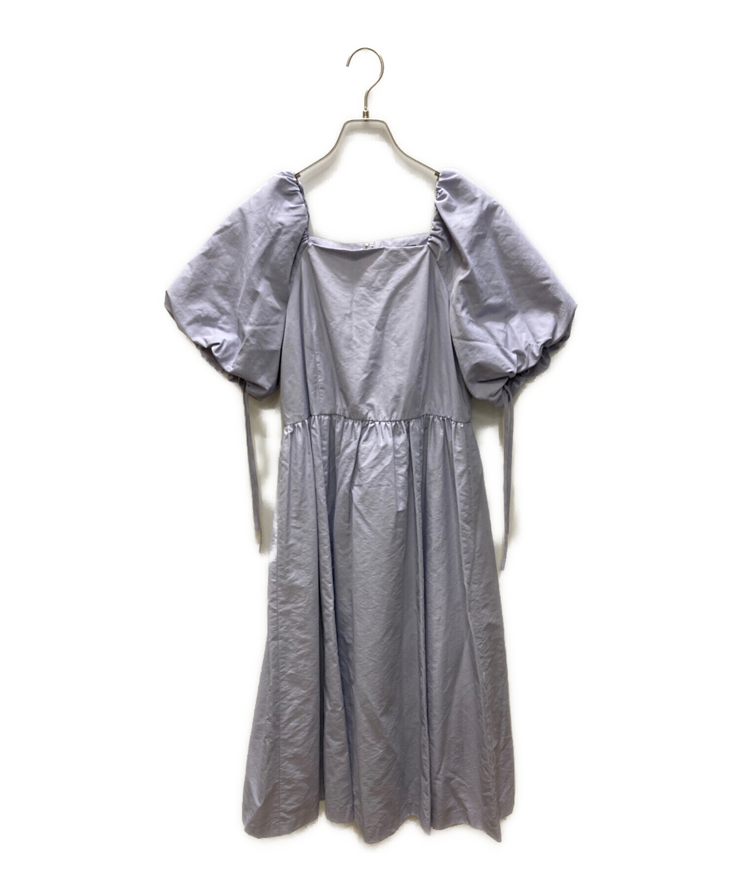 タグ付き 定価3.5万円 23区 APPLAUDIR ドレス ワンピース 40 中古・古着通販】23区 (ニジュウサンク) APPLAUDIR スクエアネック