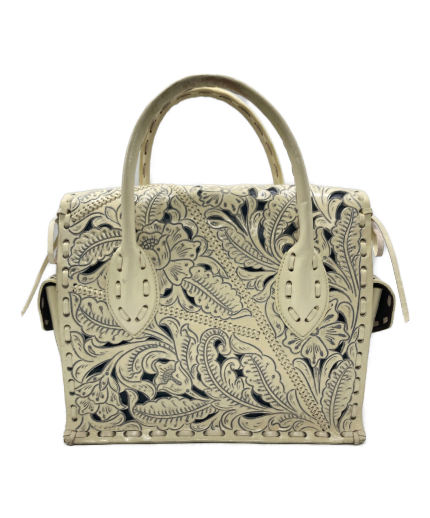 美品　Carving Tribes ファー付きパーティーバッグ 美品 Carving Tribes ファー付きパーティーバッグ Carving Tribes