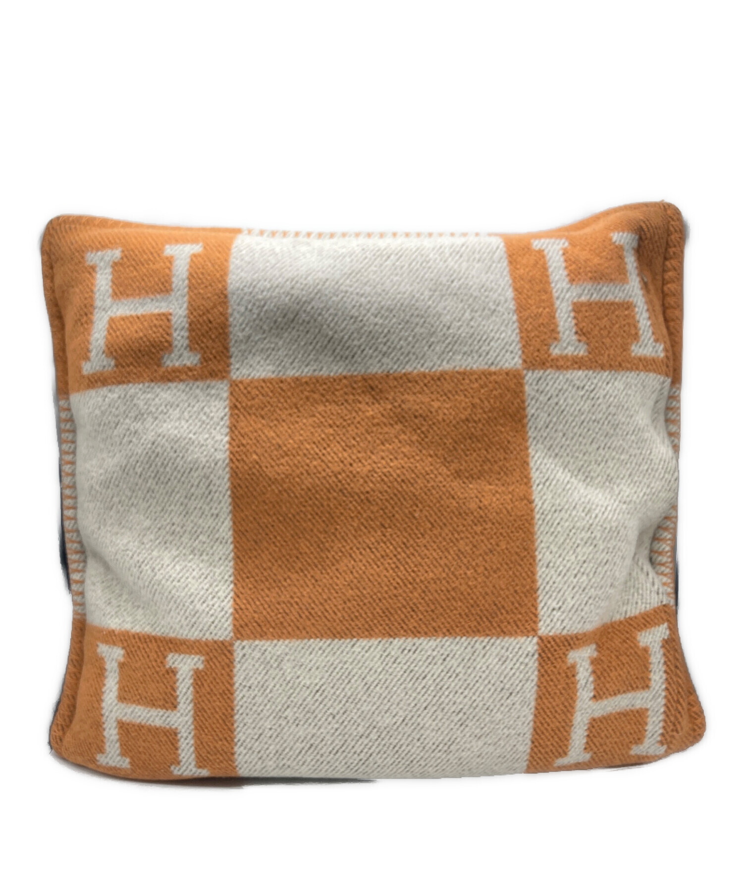 エルメス／Hロゴ入りチェック柄クッション 中古・古着通販】HERMES (エルメス) Hロゴ クッション オレンジ サイズ